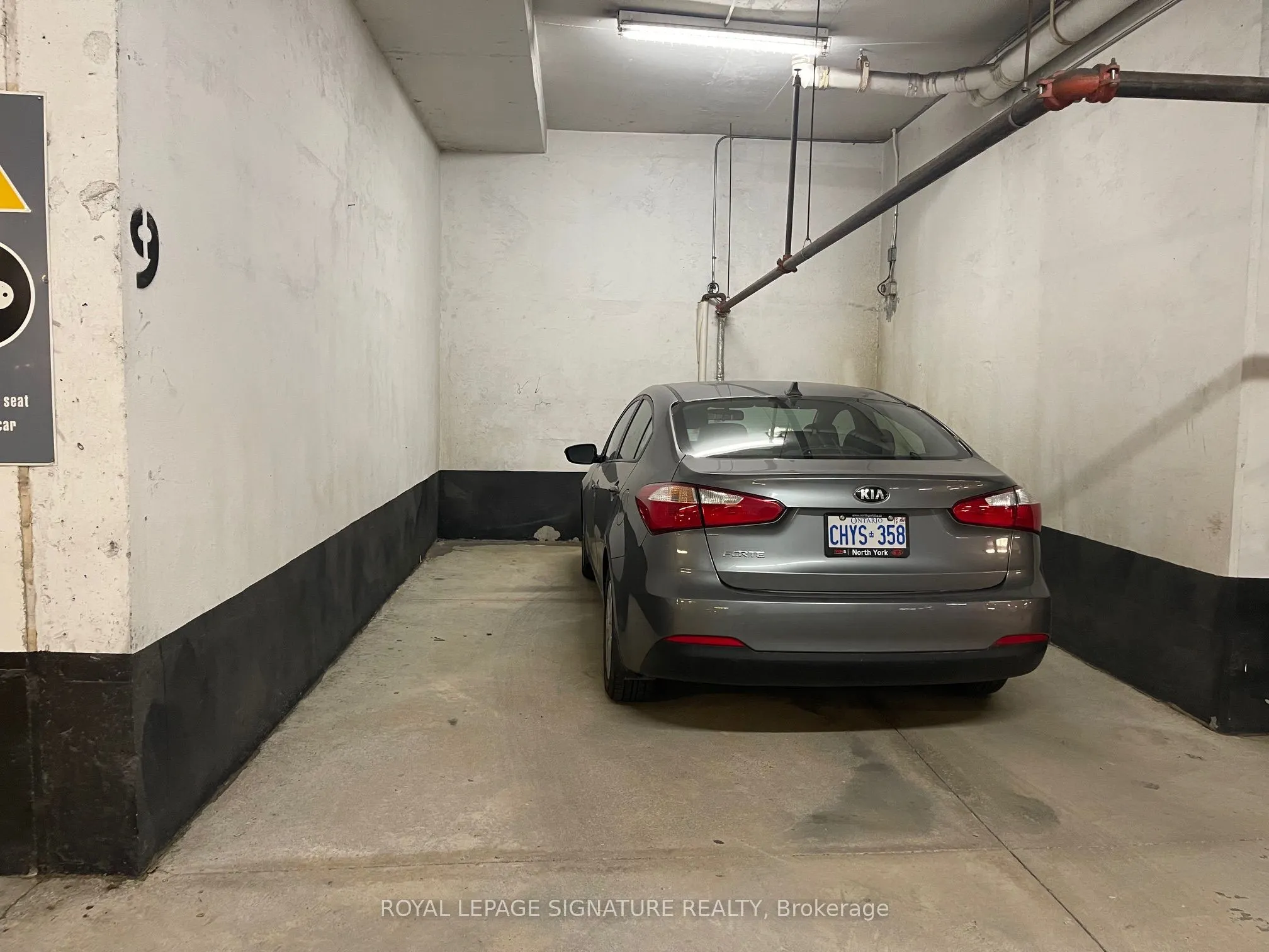 415 Jarvis Street, #401