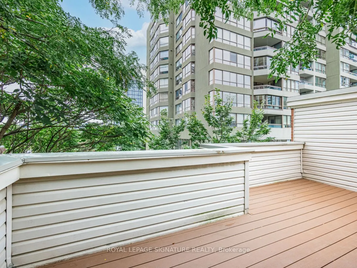 415 Jarvis Street, #401