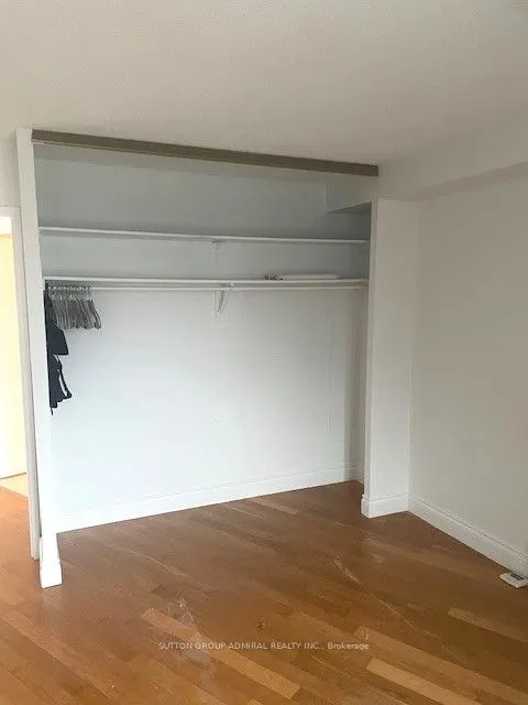 270 Queens Quay Boulevard W, #801