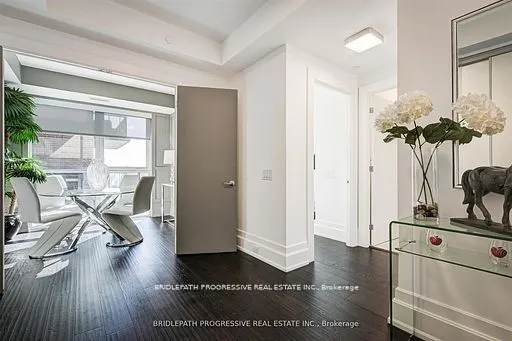 3 Southvale Drive, #401