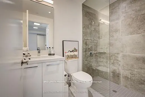 3 Southvale Drive, #401