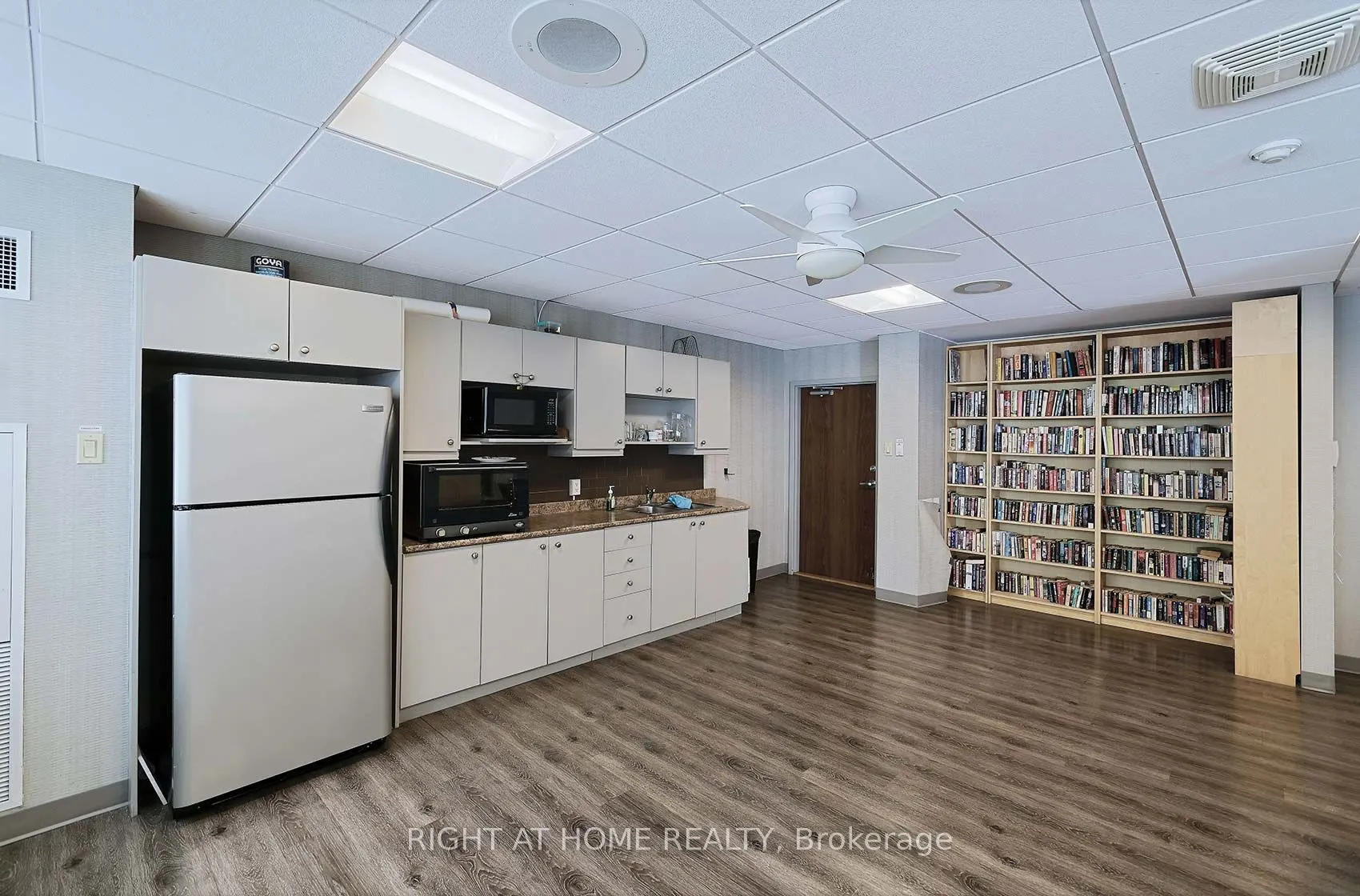 133 Torresdale Avenue #2205