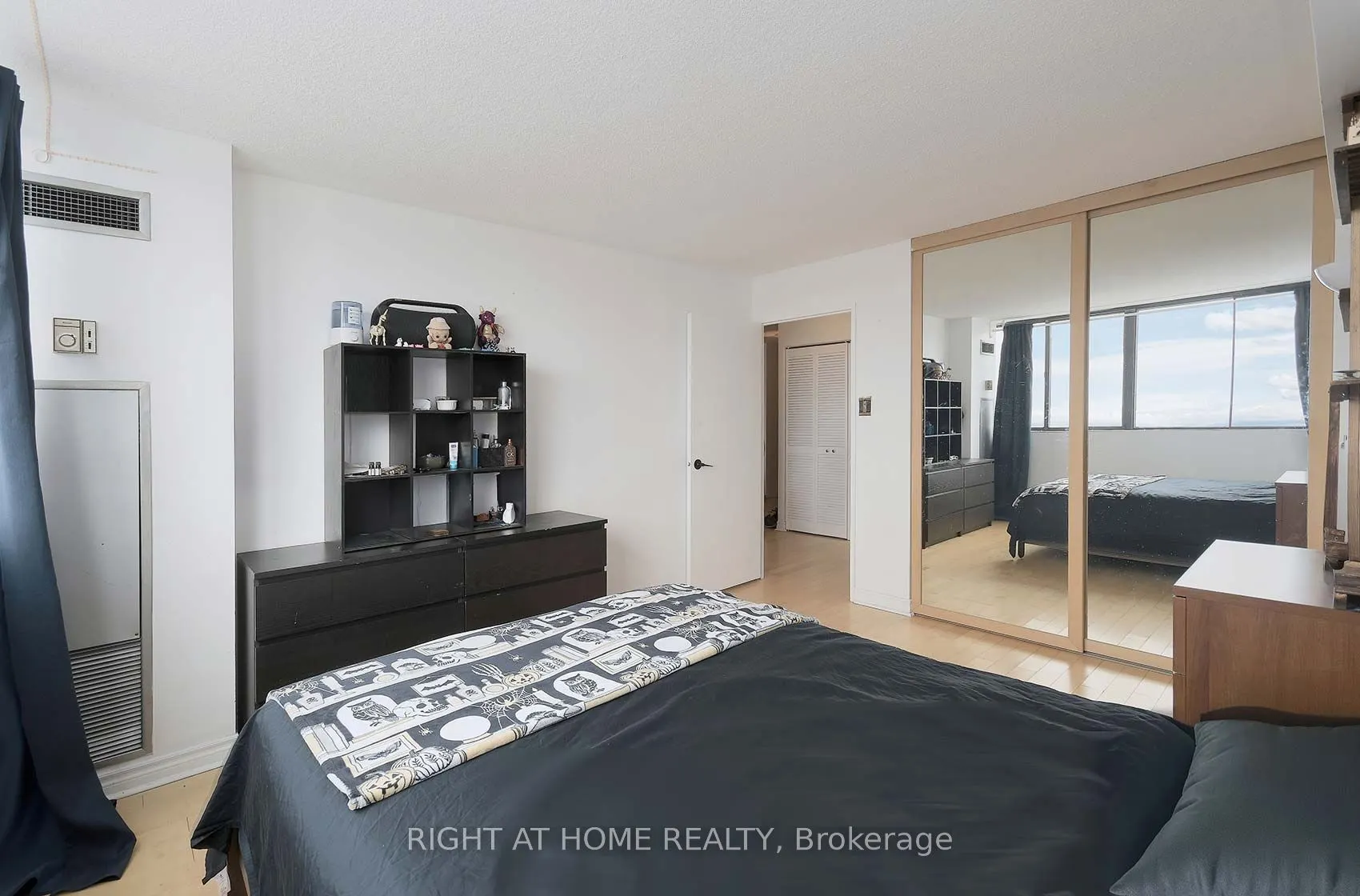 133 Torresdale Avenue #2205