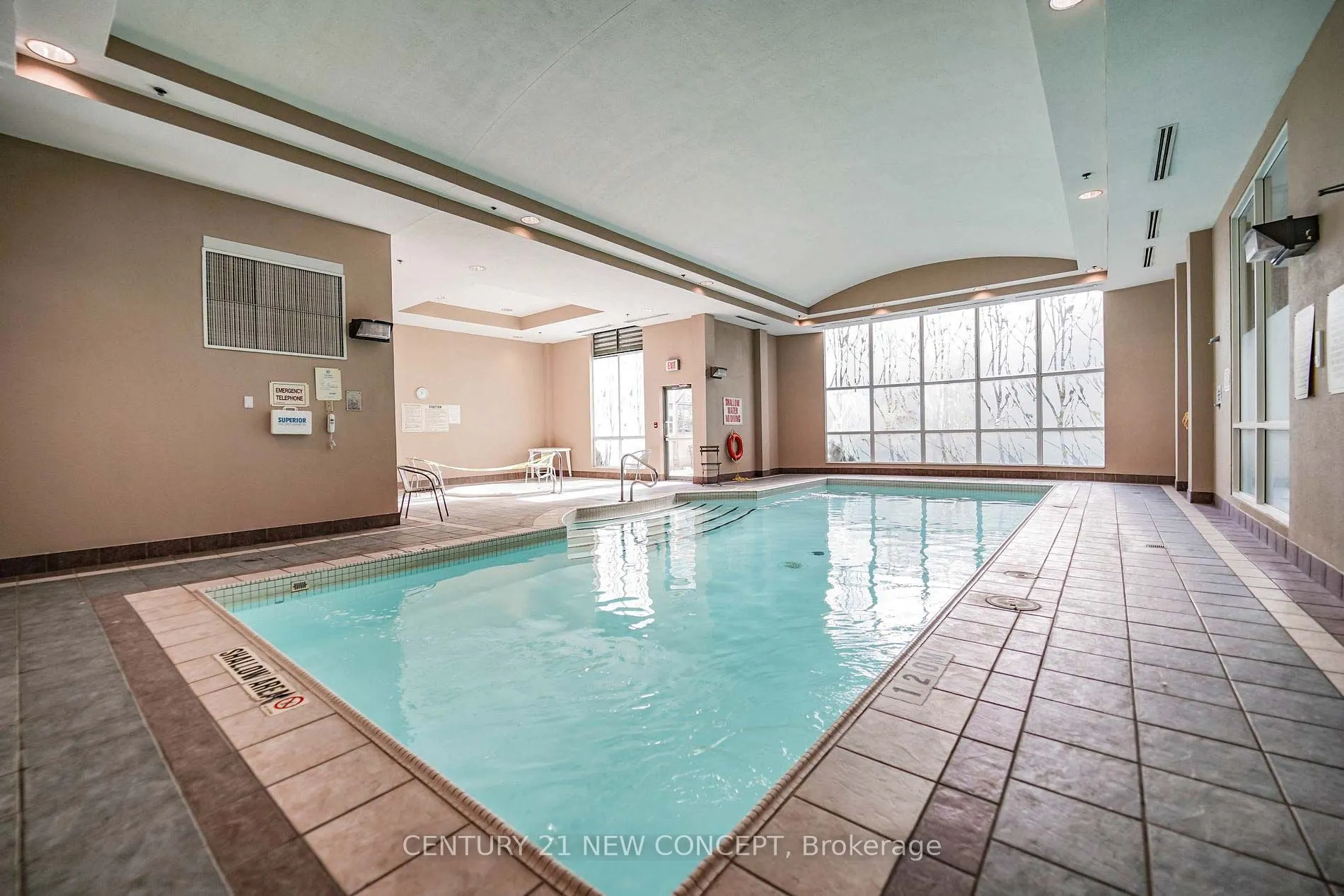 7 Lorraine Drive #1703