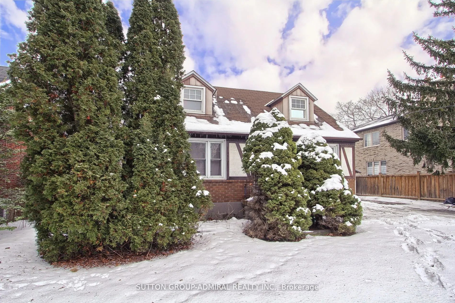 10 Dromore Crescent