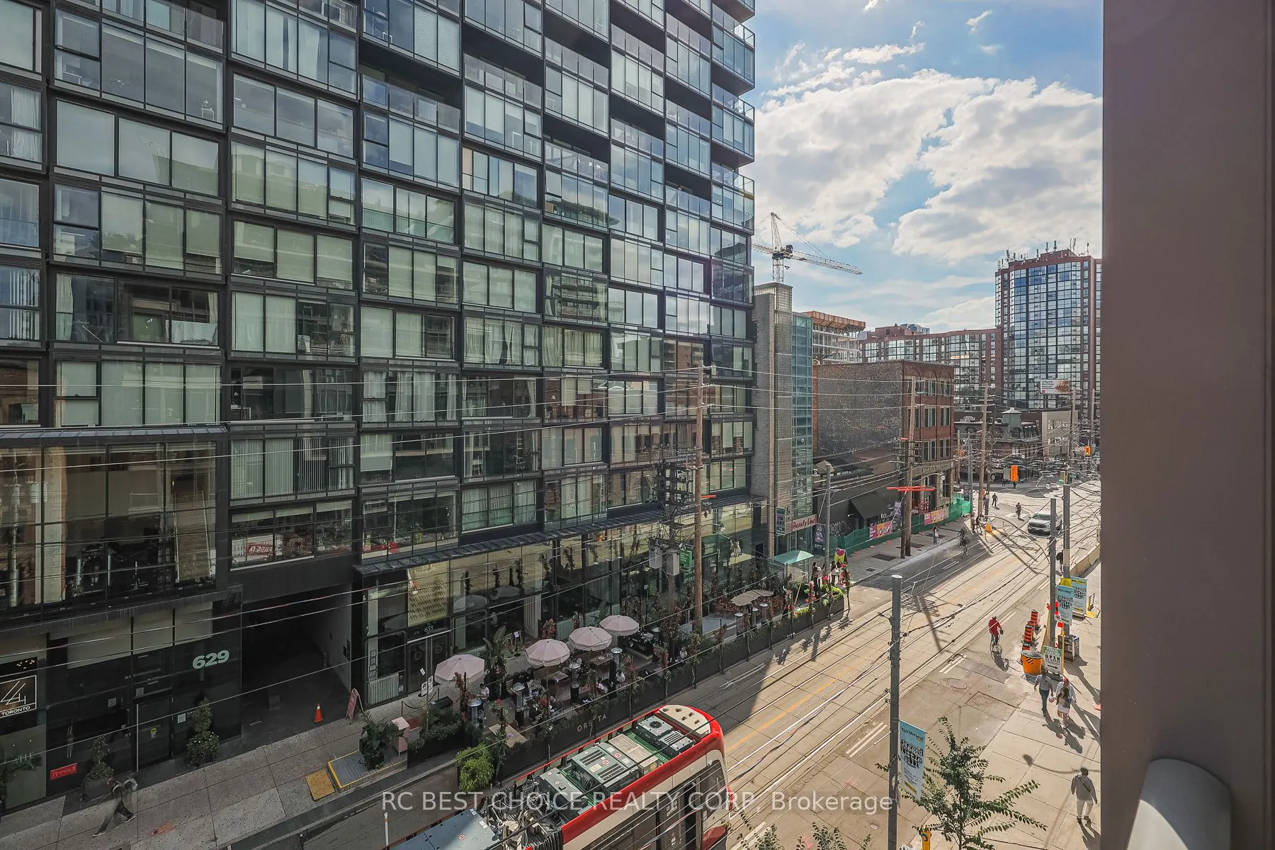 650 King Street W, #410