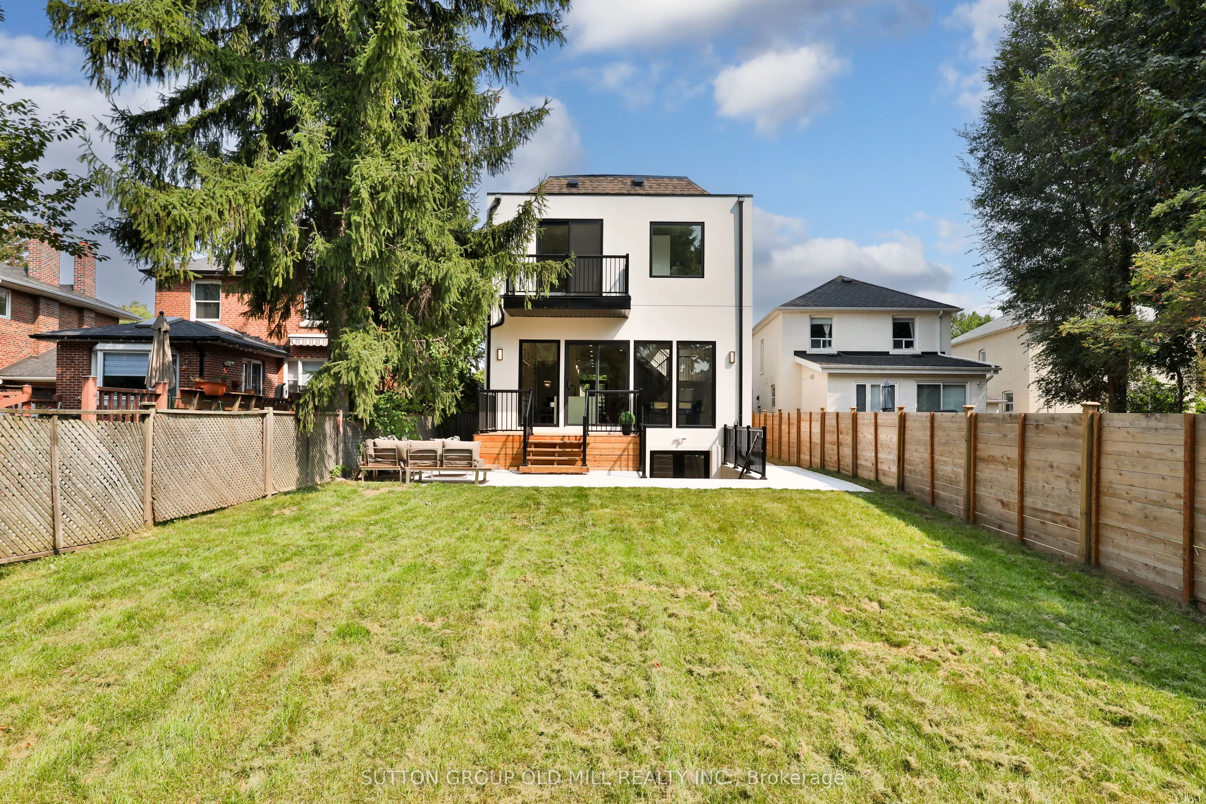 303 Ridley Boulevard