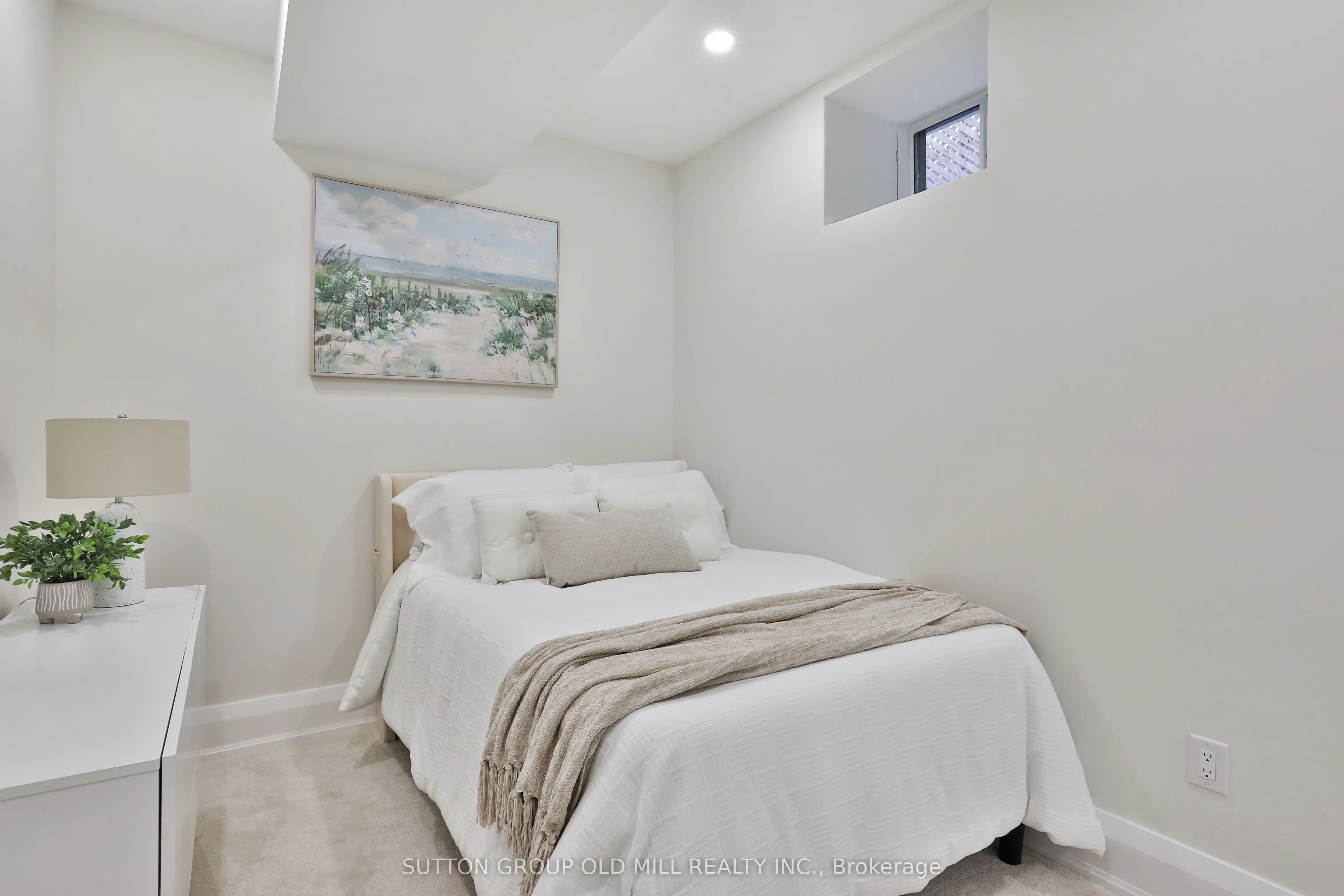 303 Ridley Boulevard