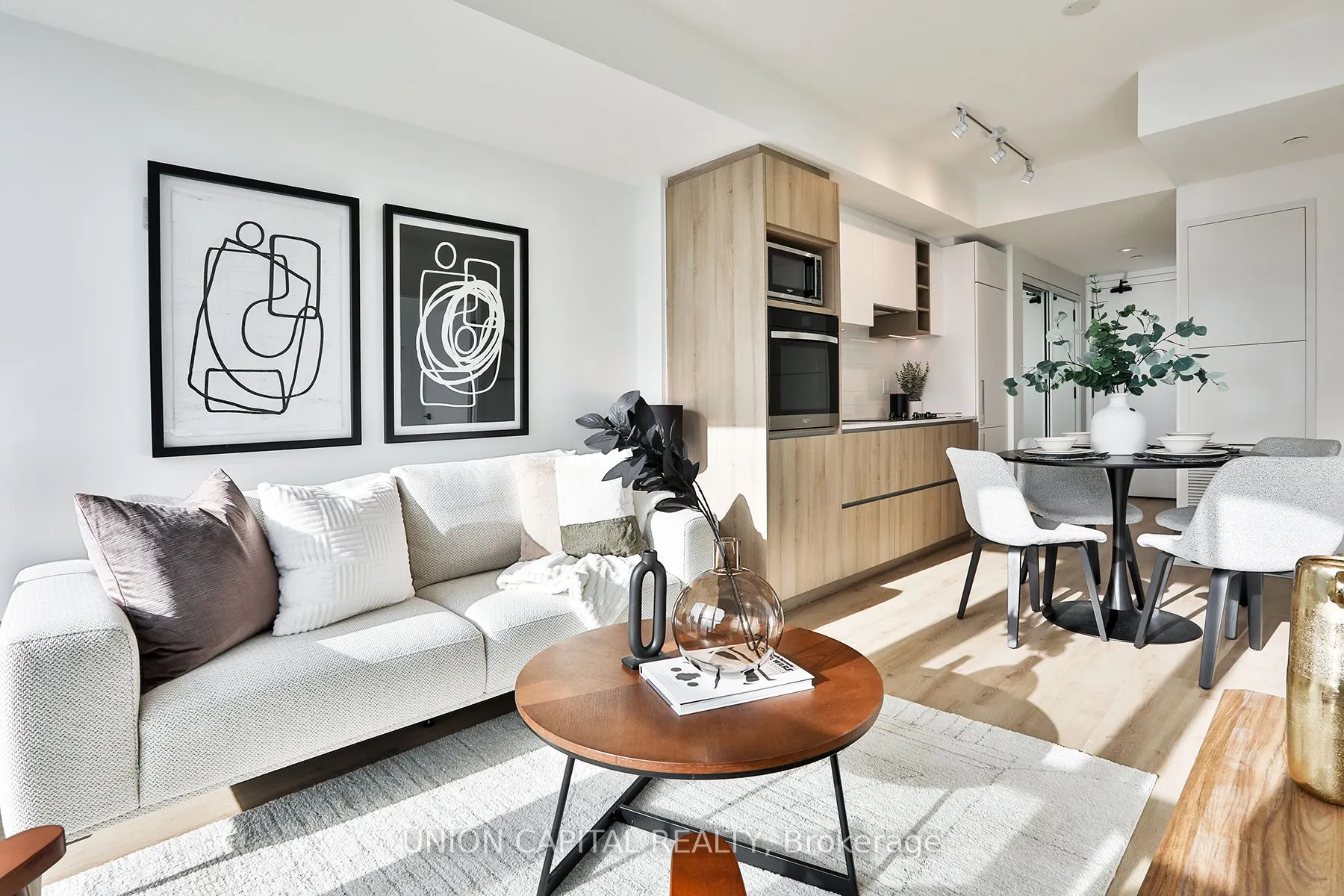 319 Jarvis Street #2916