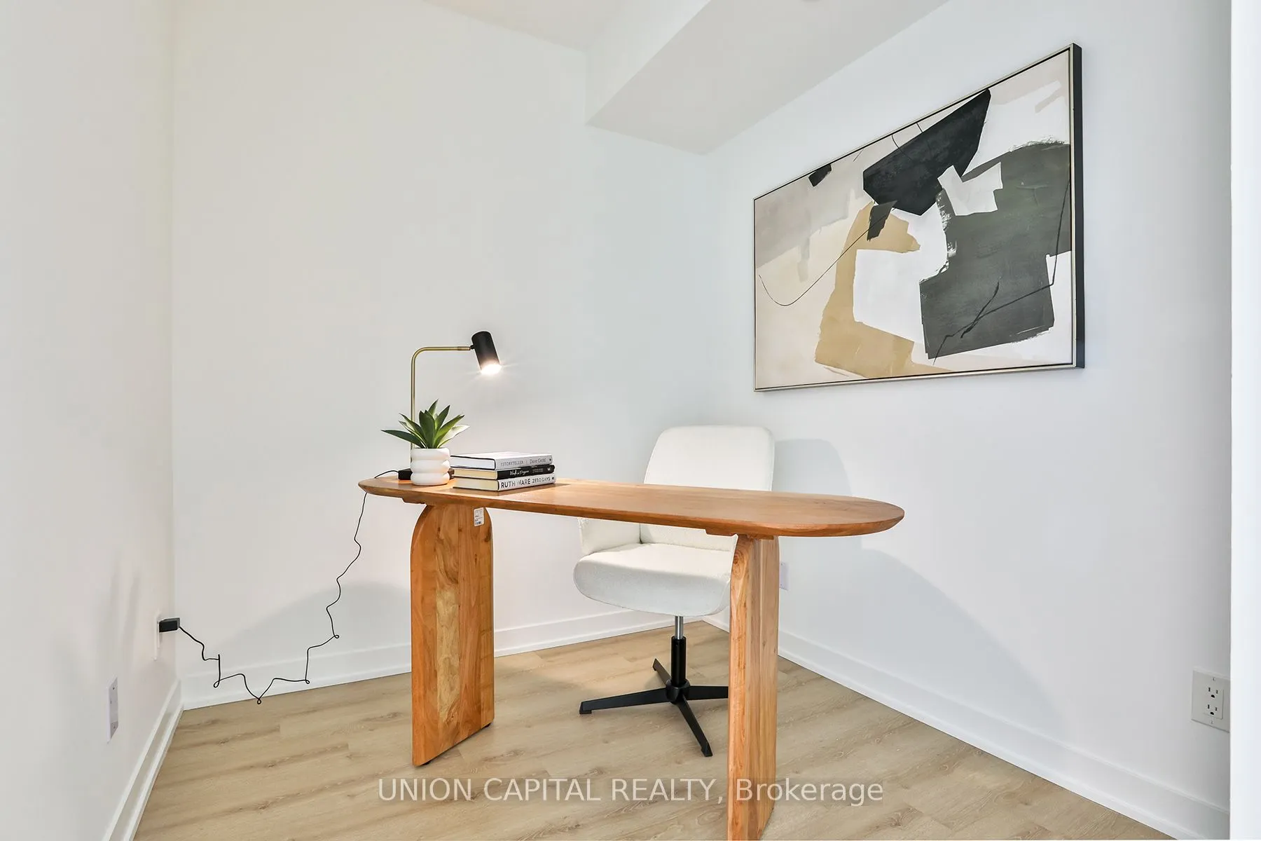 319 Jarvis Street #2916