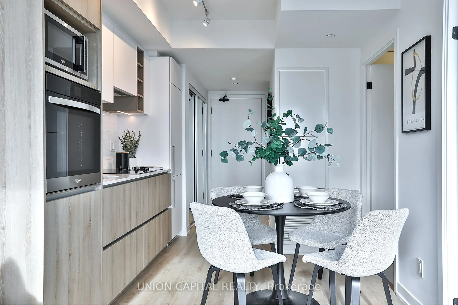 319 Jarvis Street #2916