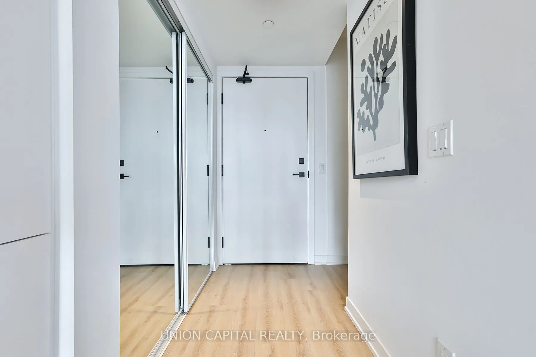 319 Jarvis Street #2916