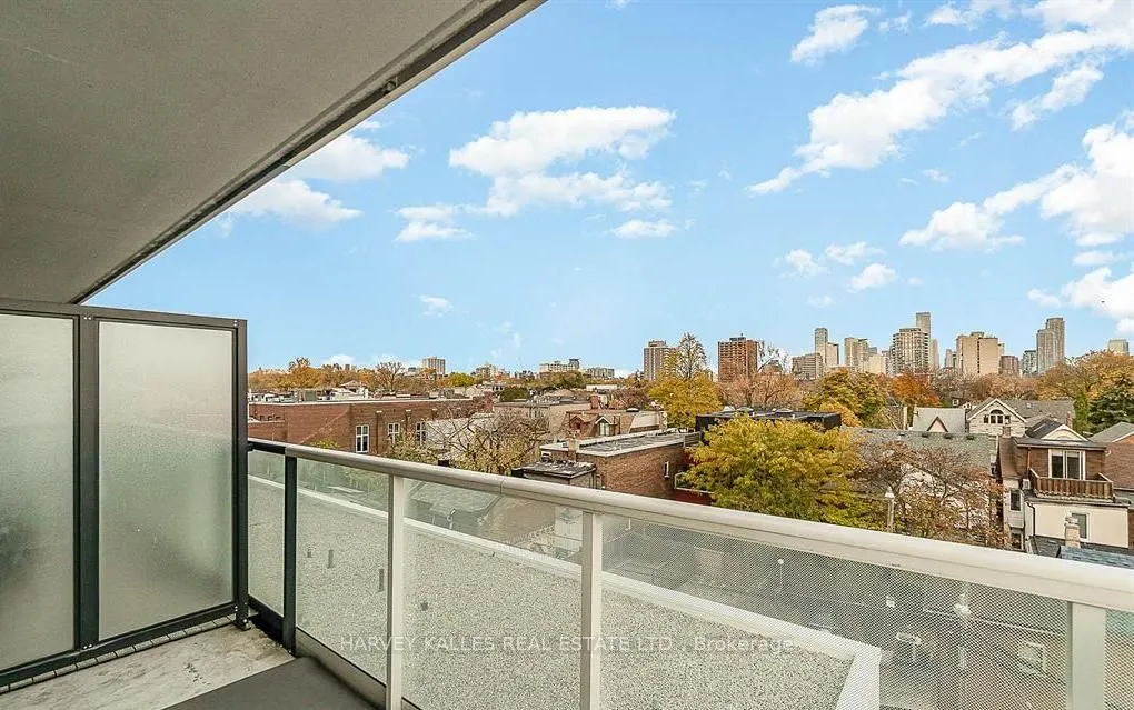 783 Bathurst Street #413