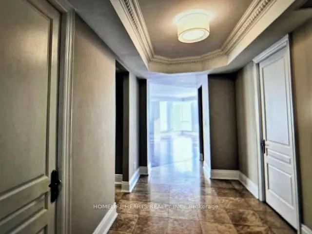 10 Bellair Street #902