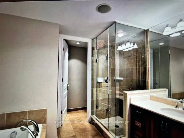 10 Bellair Street #902