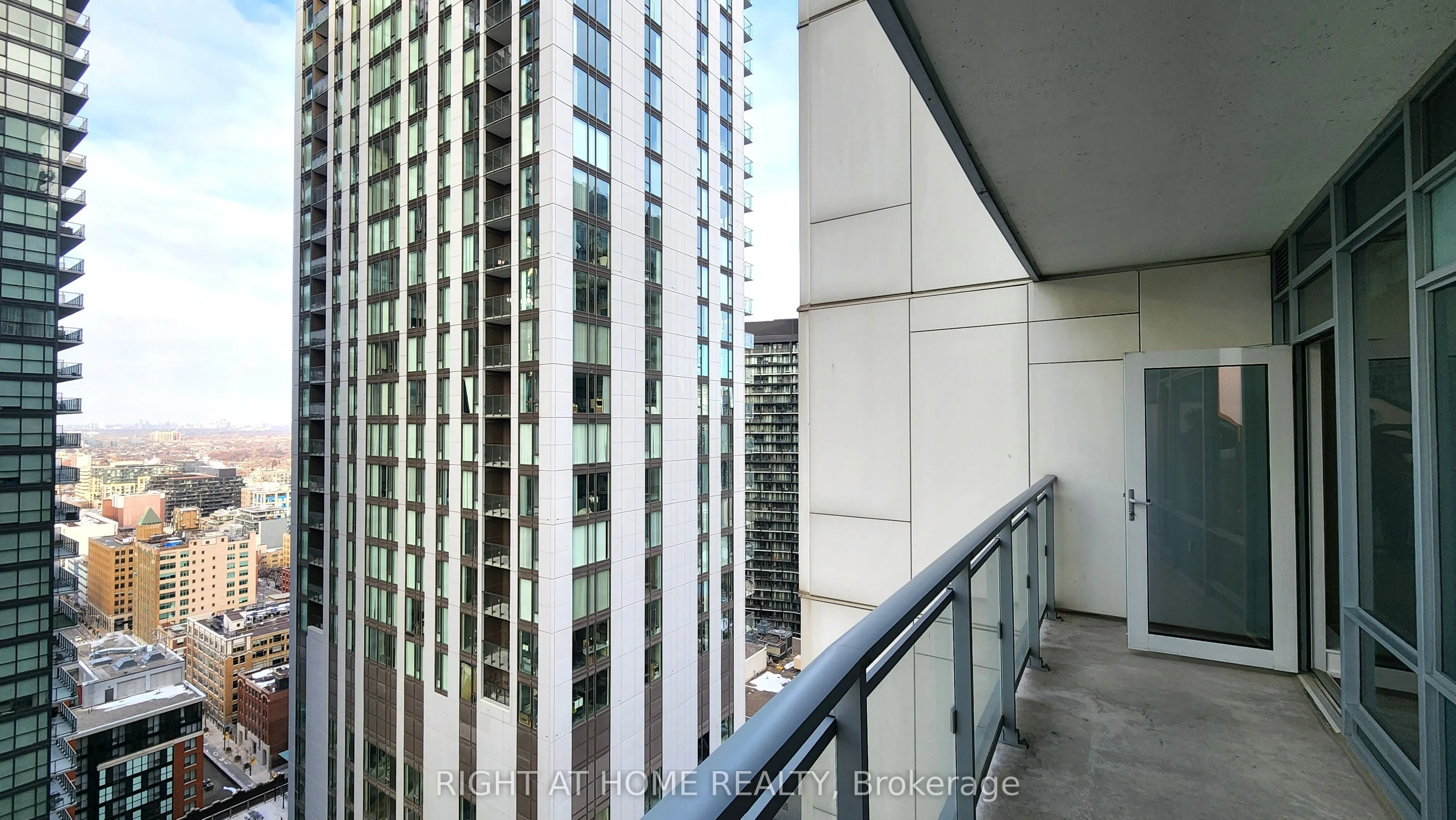 21 Widmer Street, #2901