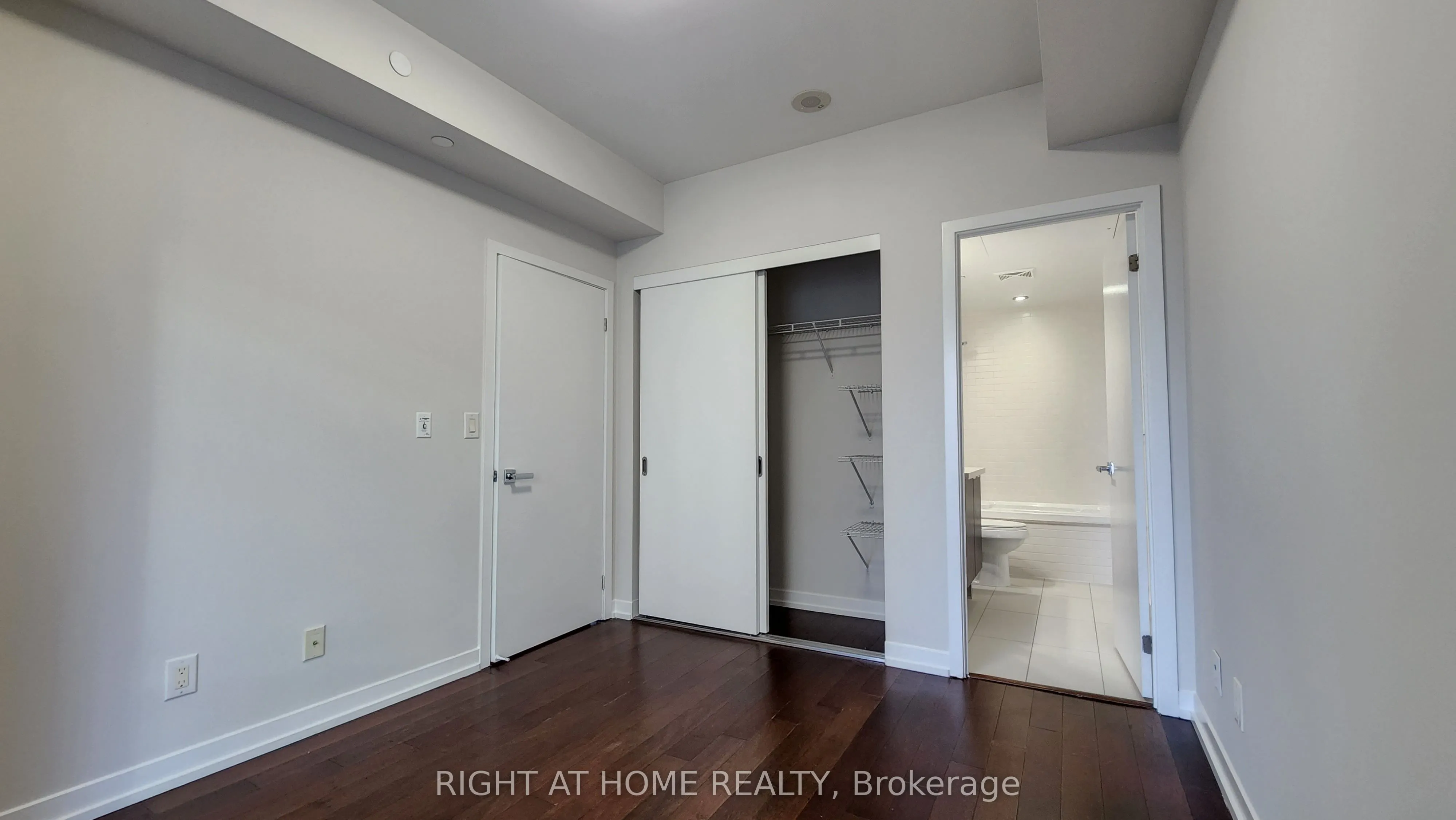 21 Widmer Street, #2901