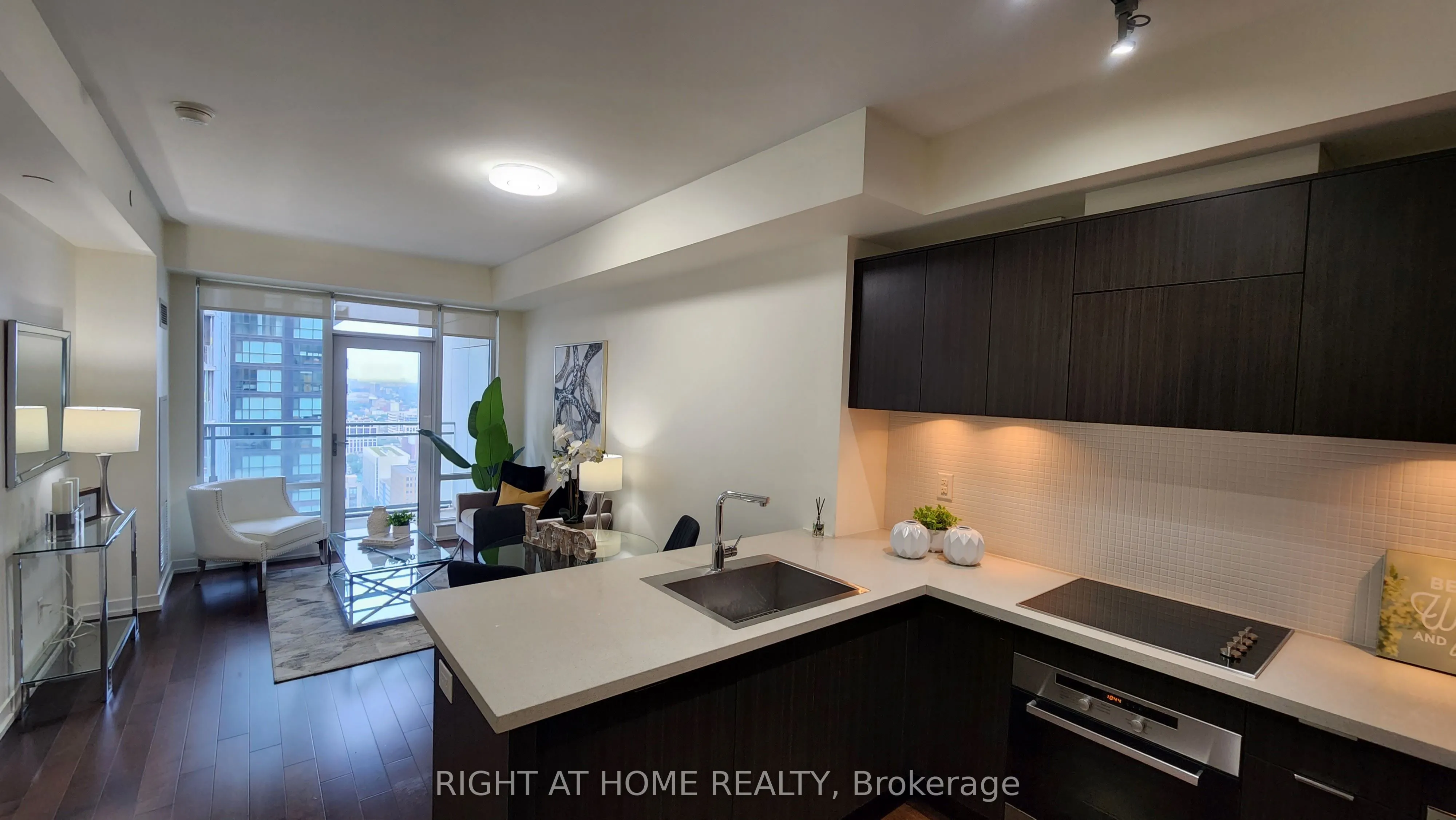 21 Widmer Street, #2901