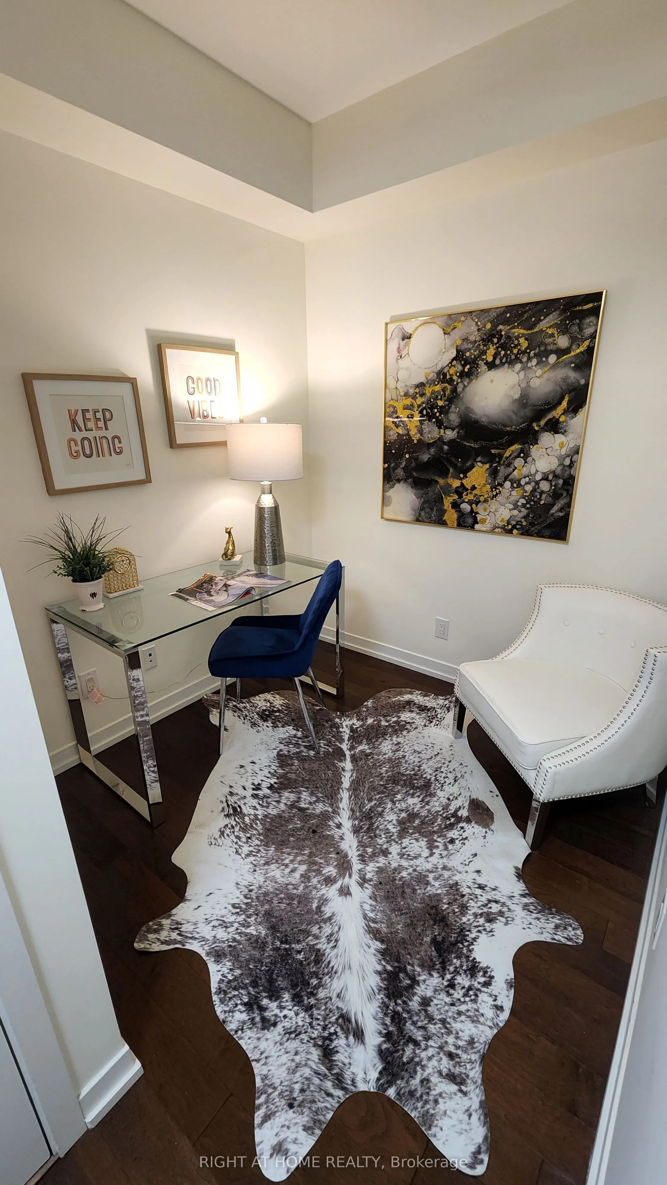 21 Widmer Street, #2901