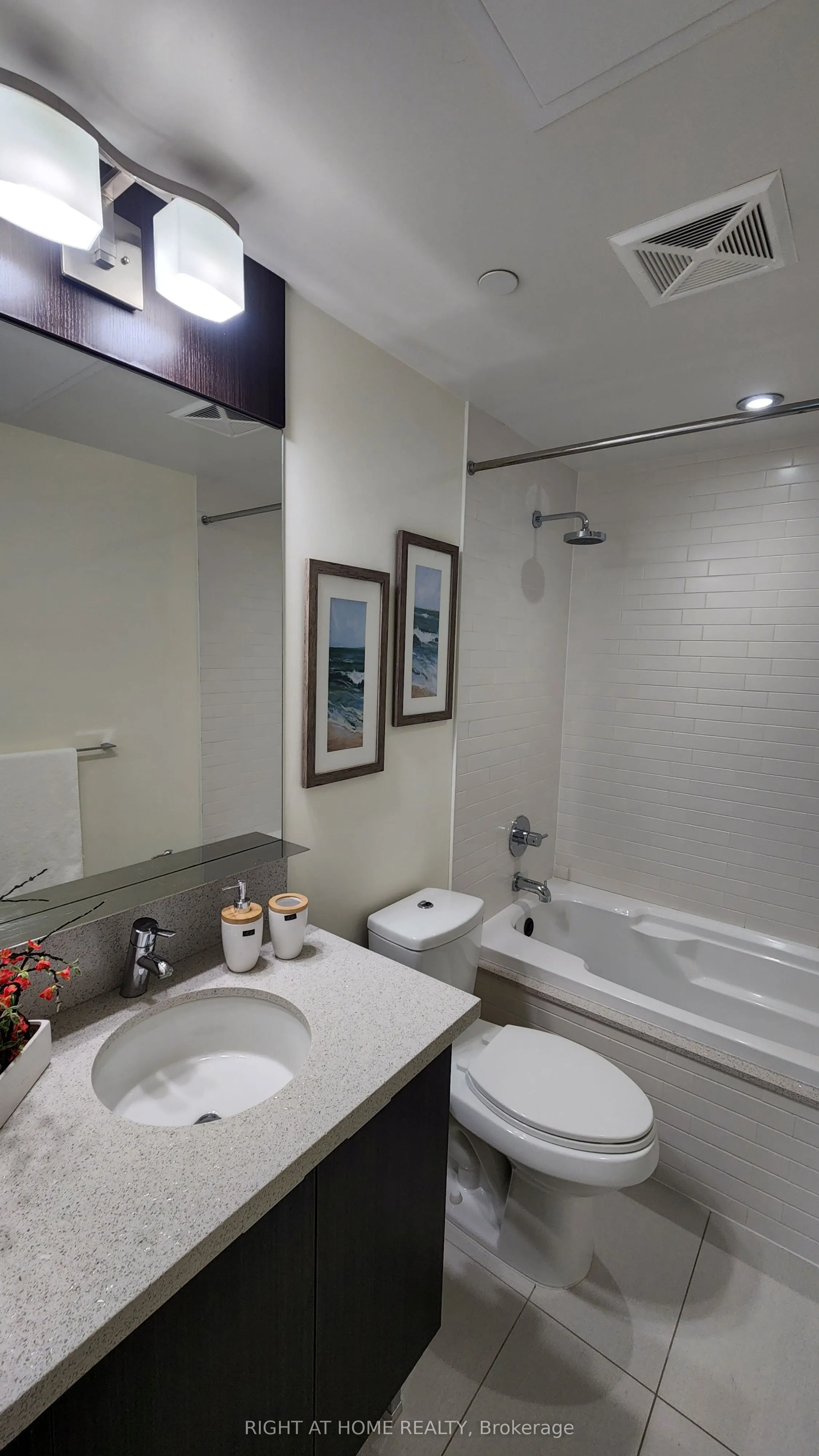 21 Widmer Street, #2901