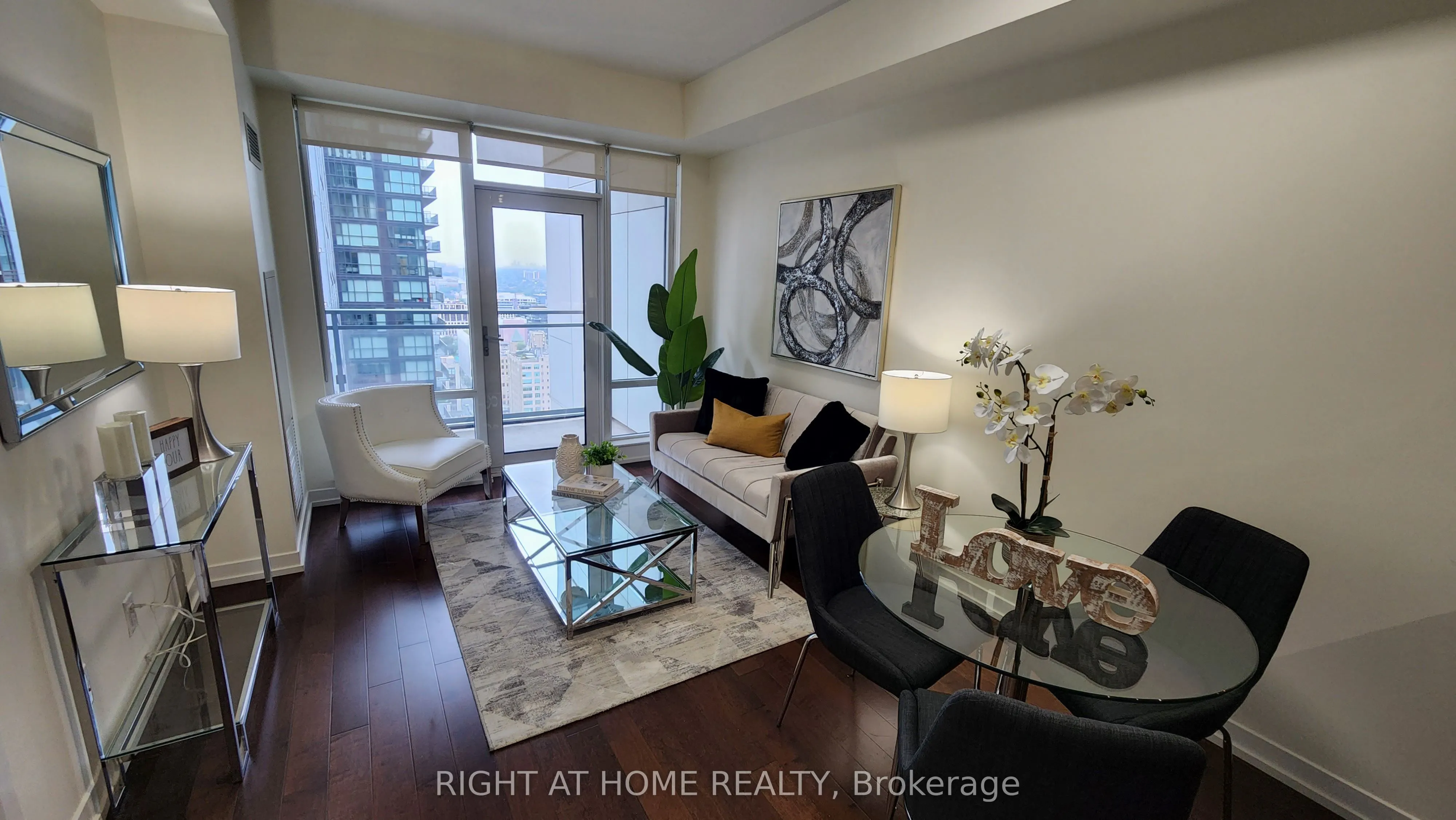 21 Widmer Street, #2901