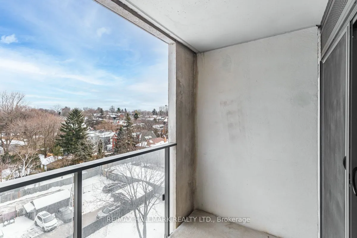5 Soudan Avenue #707