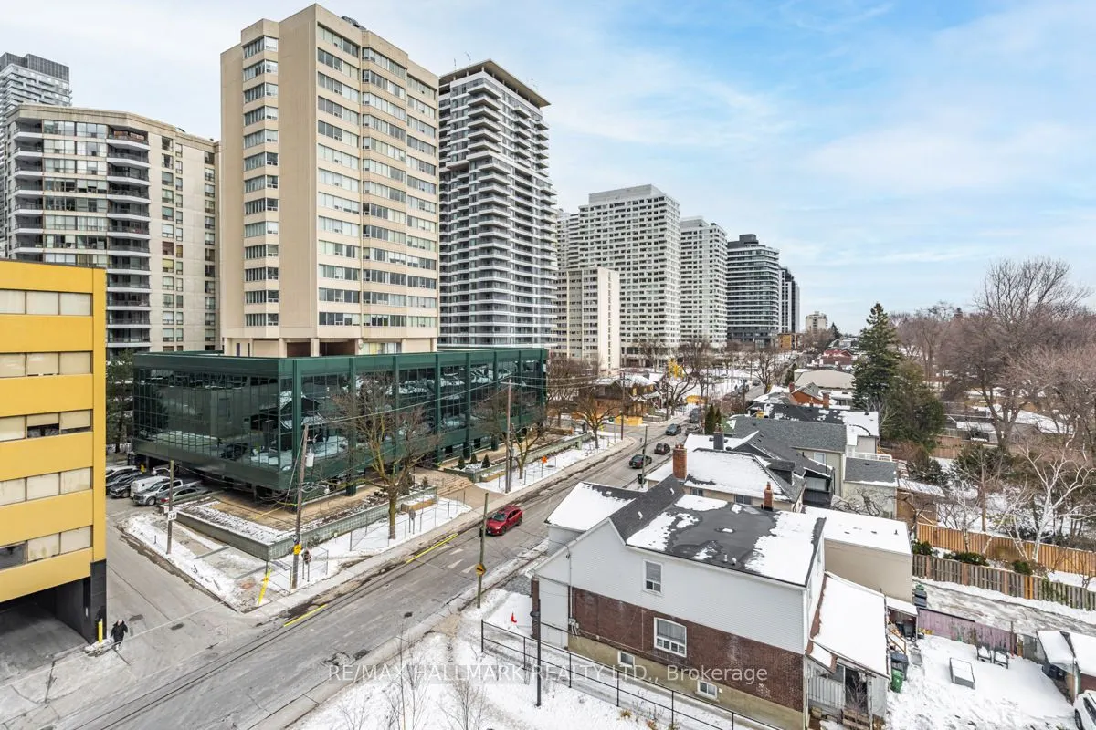 5 Soudan Avenue #707