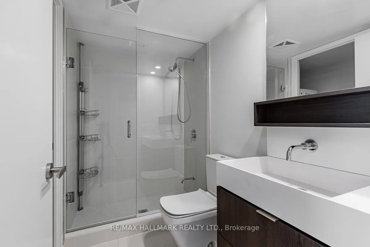 5 Soudan Avenue #707