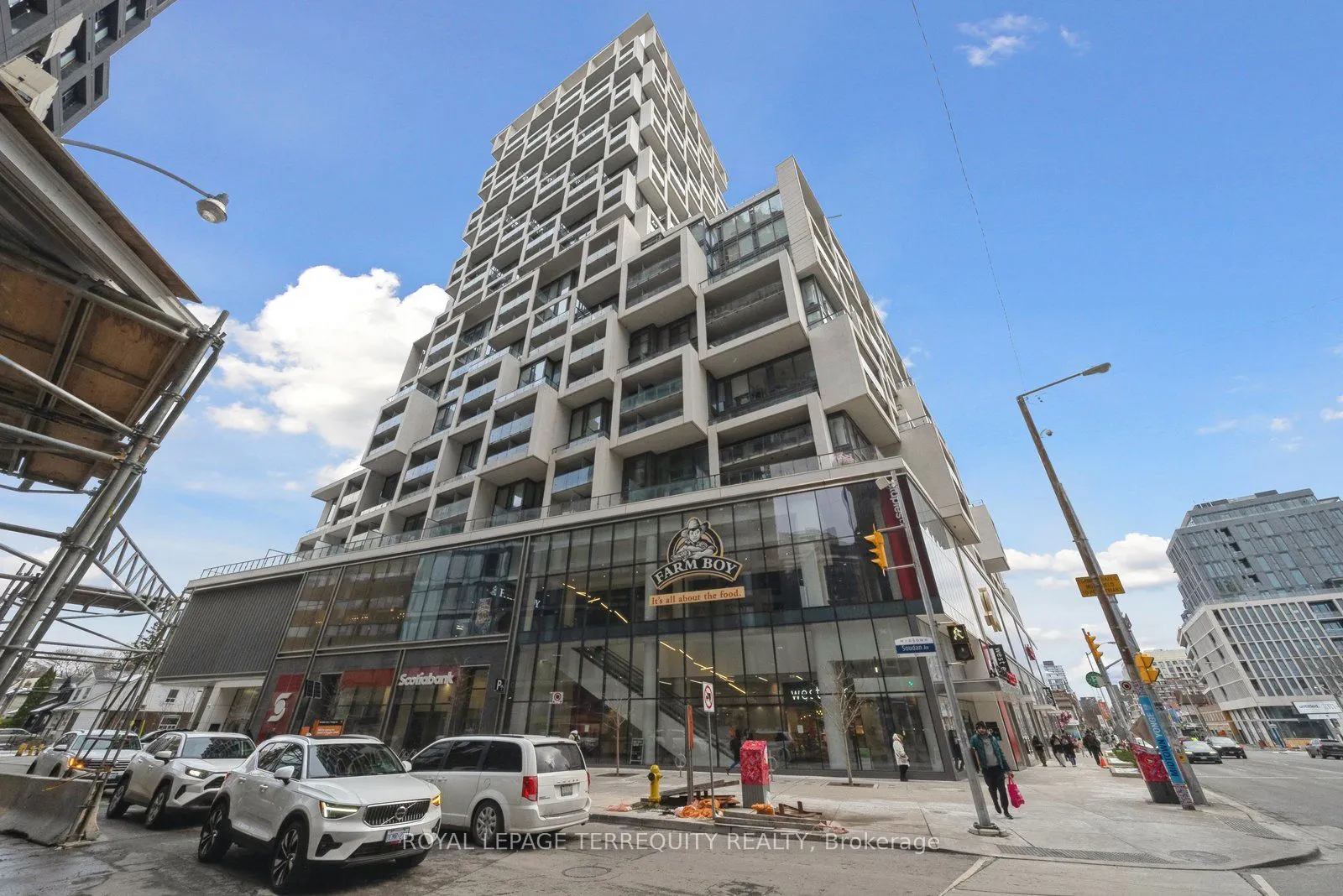 5 Soudan Avenue #703