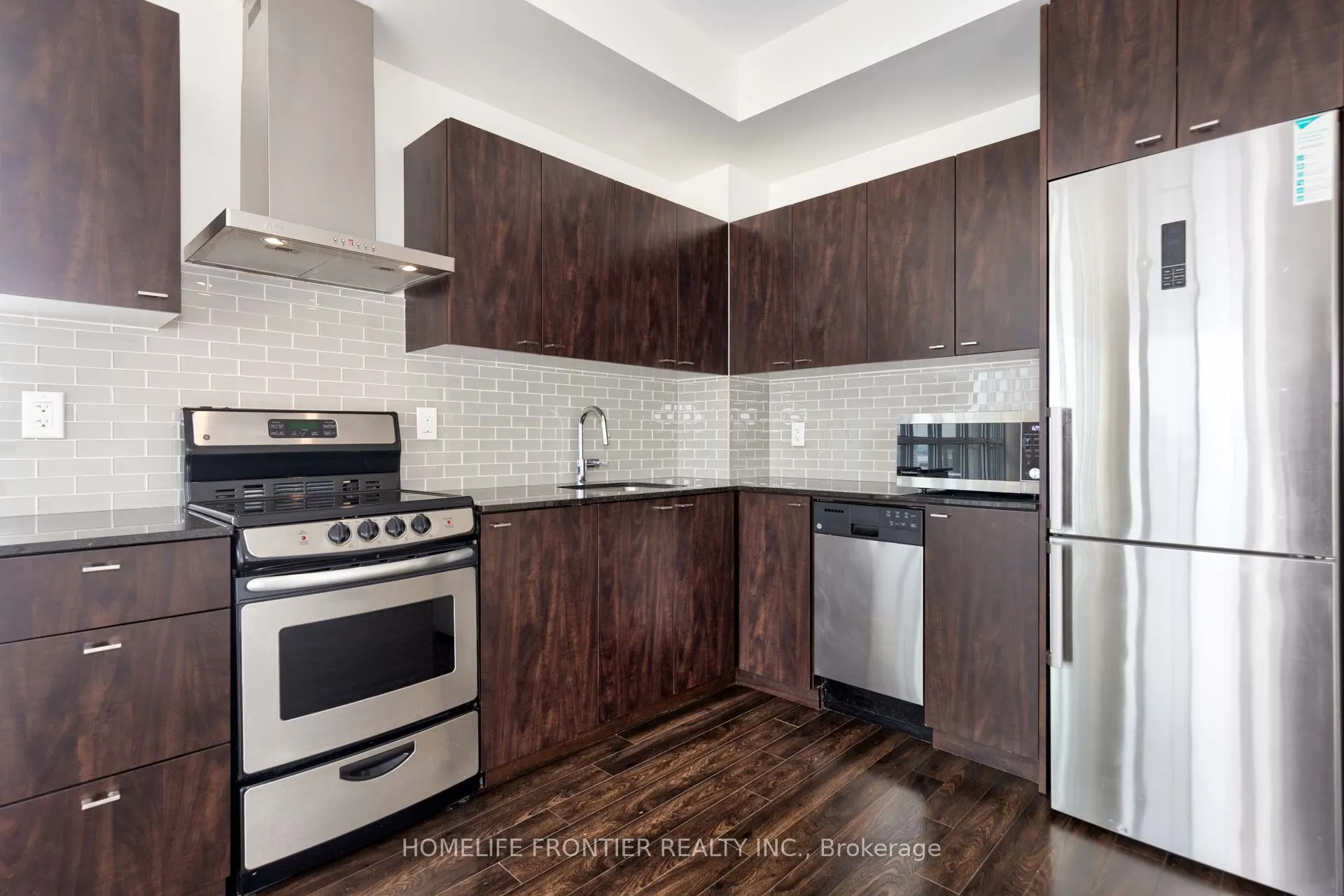 51 East Liberty Street, #2112