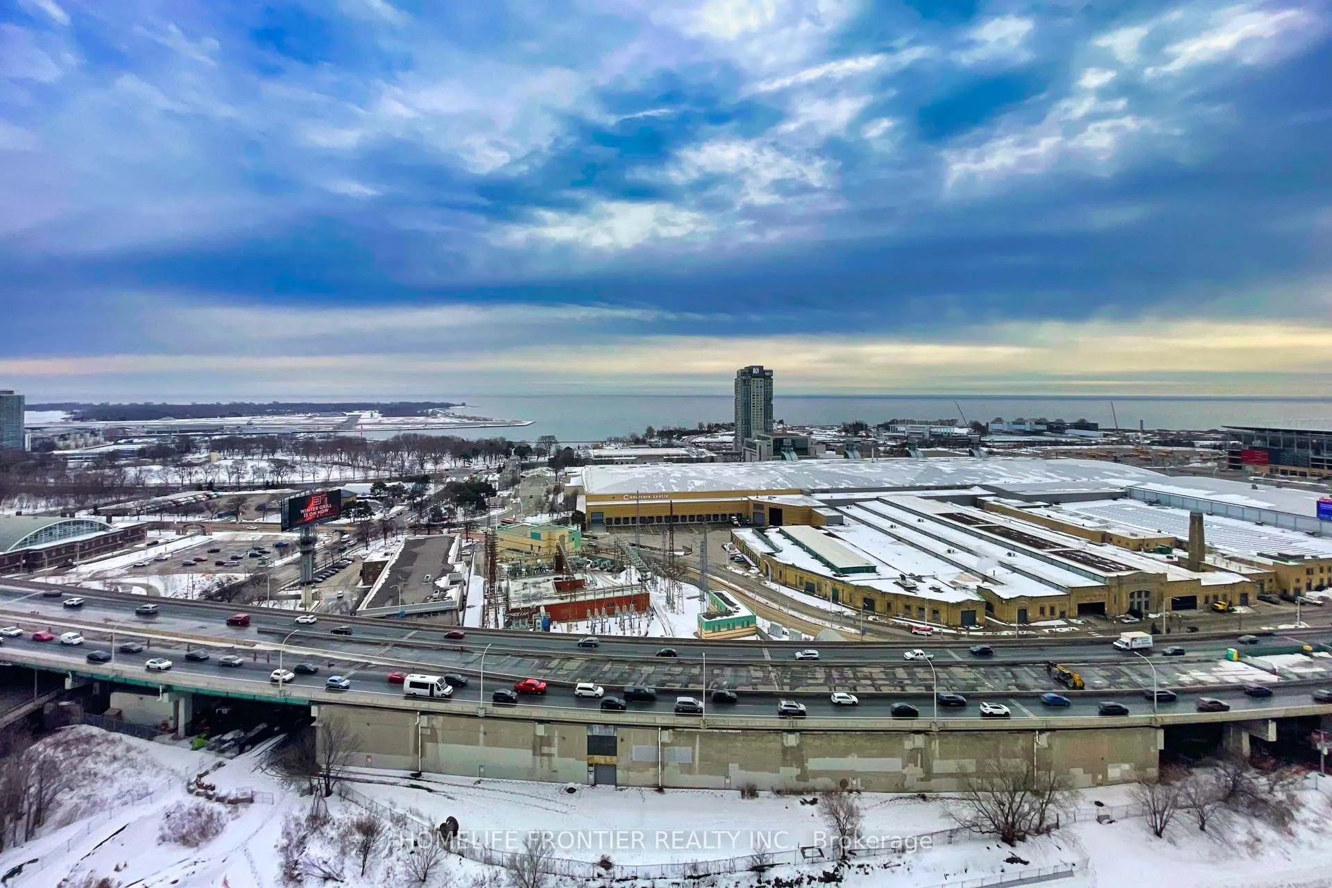 51 East Liberty Street, #2112