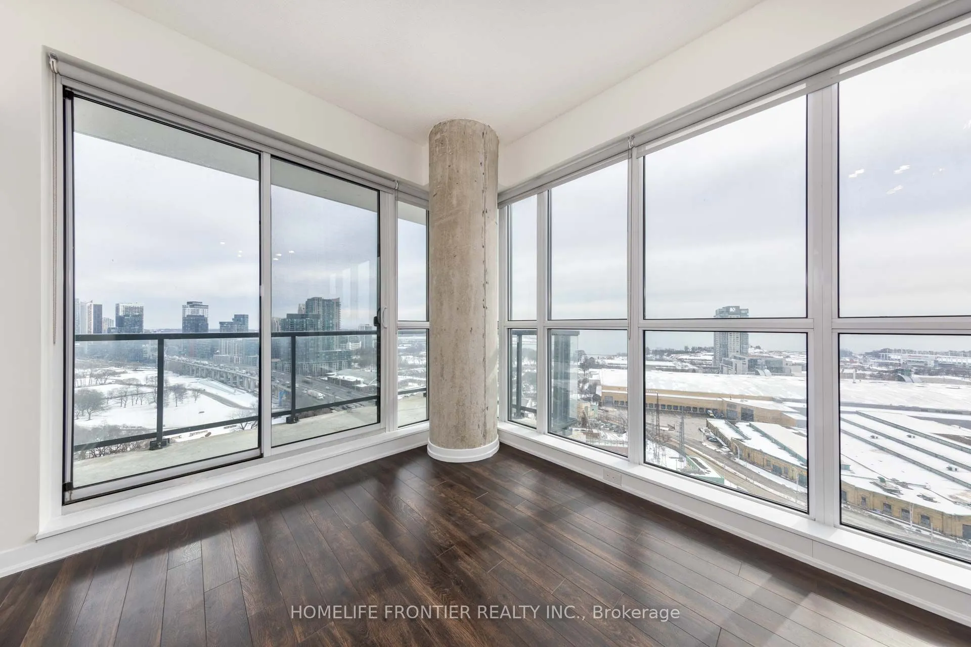 51 East Liberty Street, #2112
