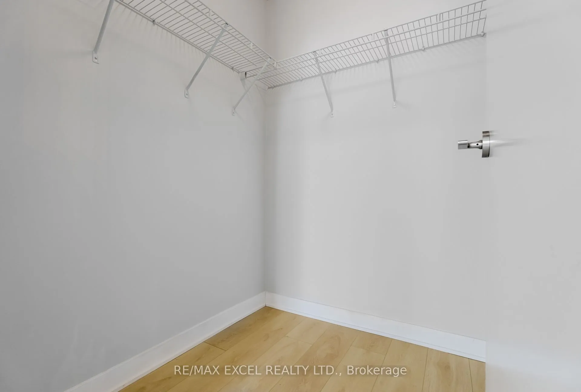 2221 Yonge Street, #2911