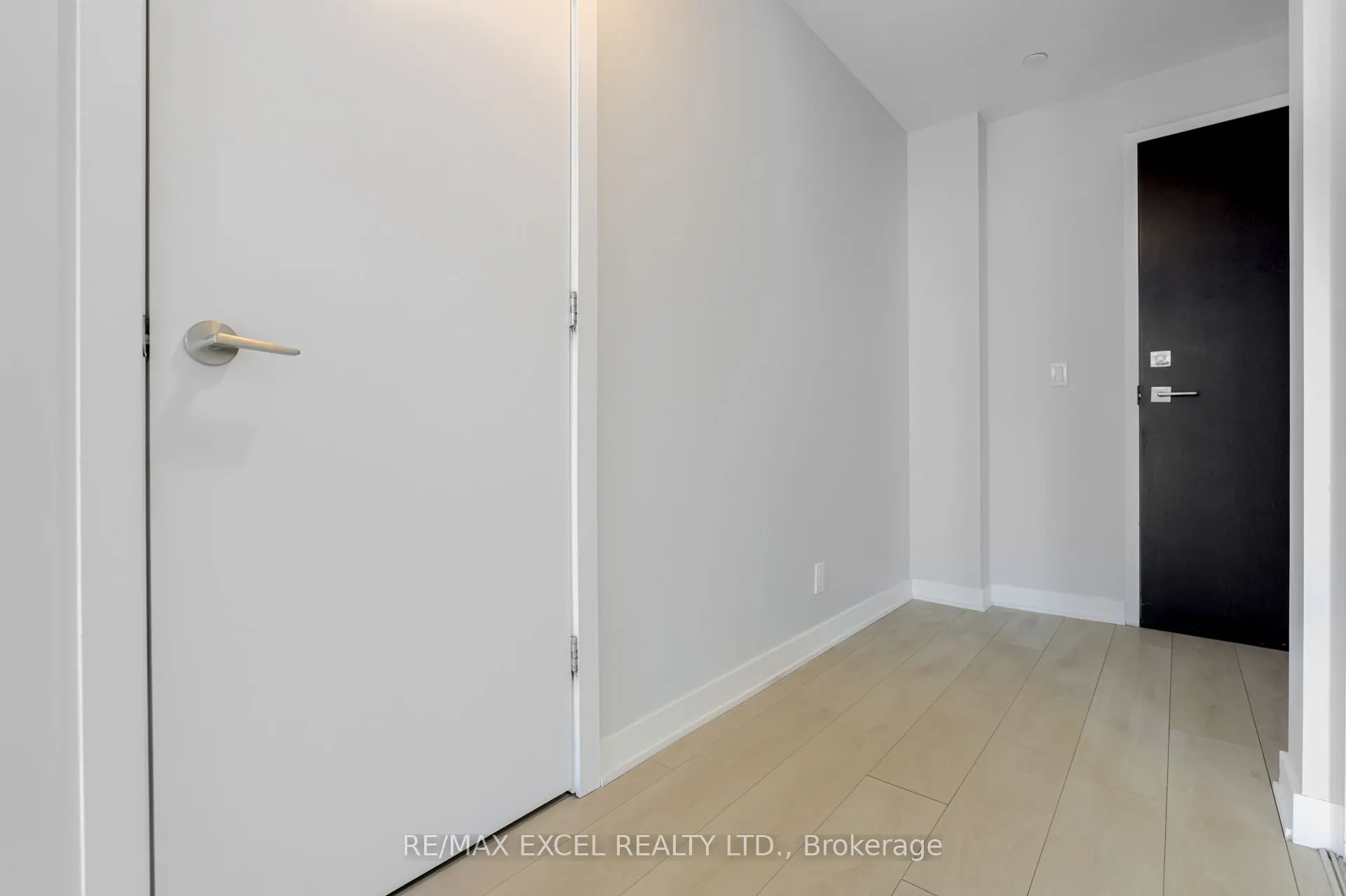 2221 Yonge Street, #2911
