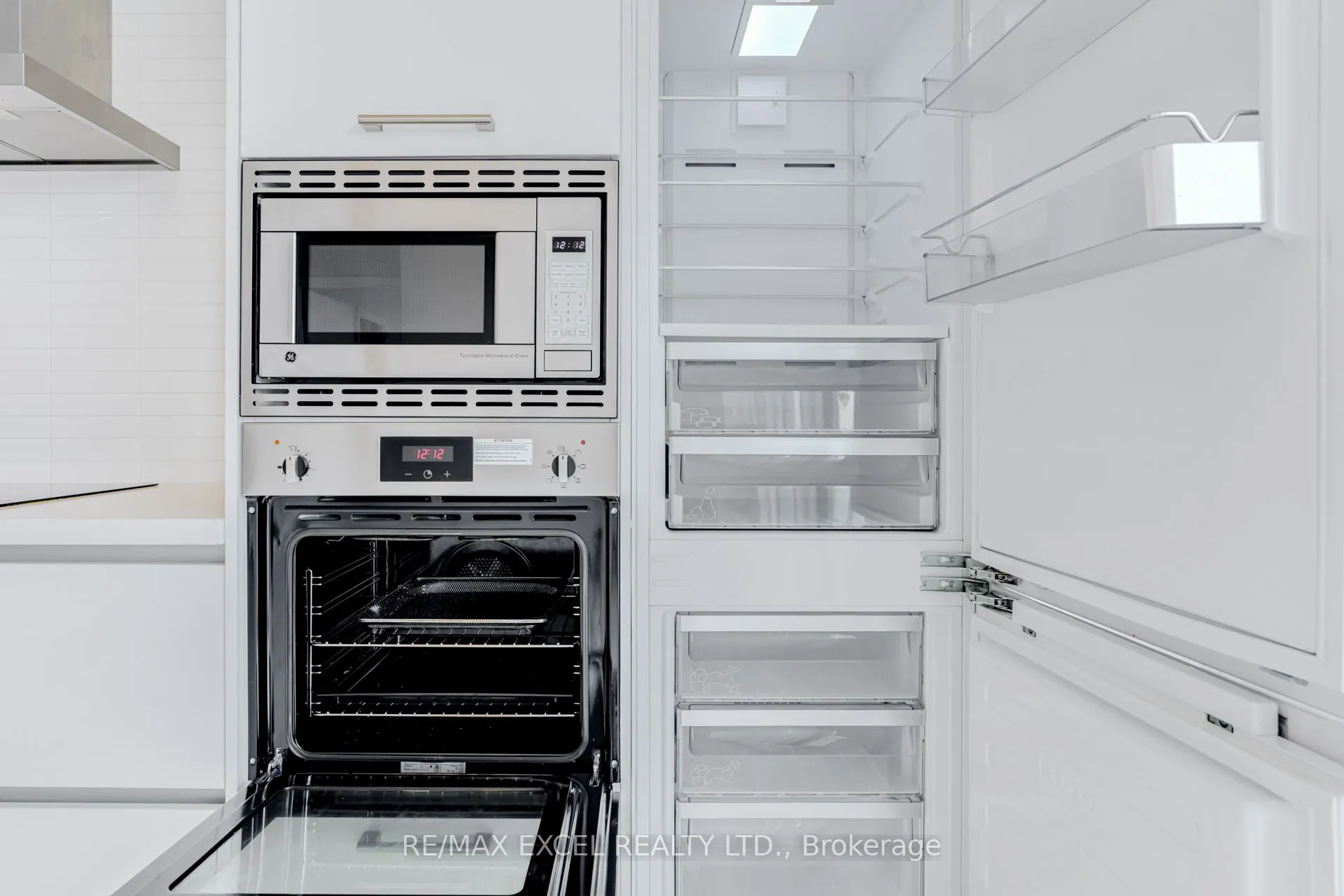 2221 Yonge Street, #2911