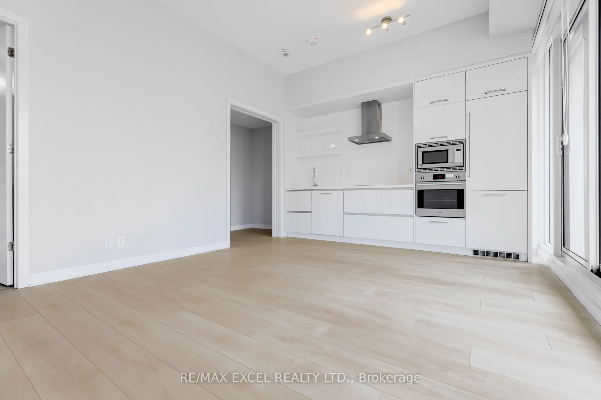 2221 Yonge Street, #2911