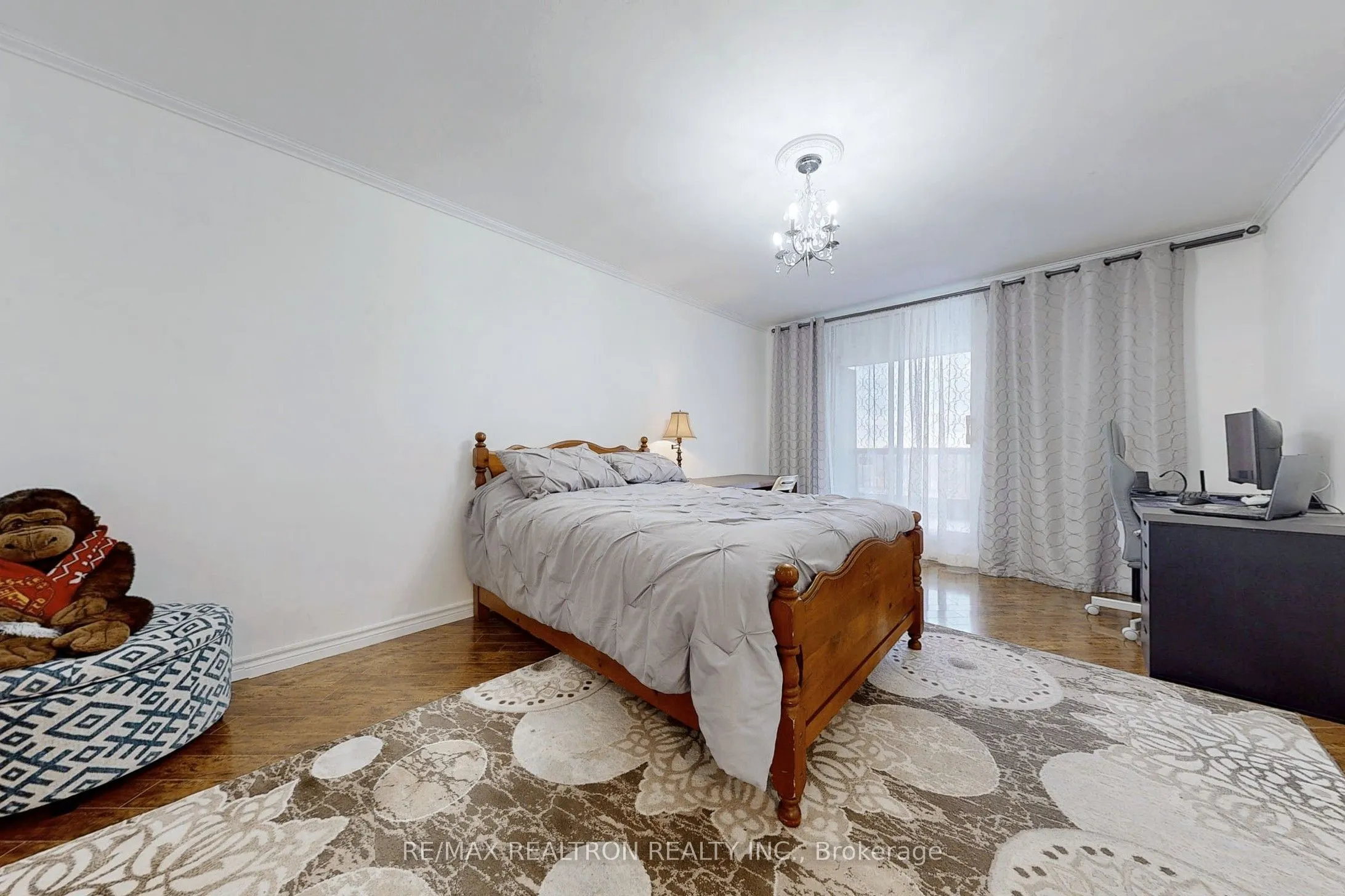 135 Antibes Drive #1706