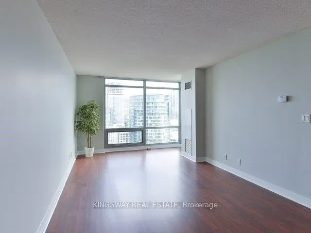 81 Navy Wharf Court #3511