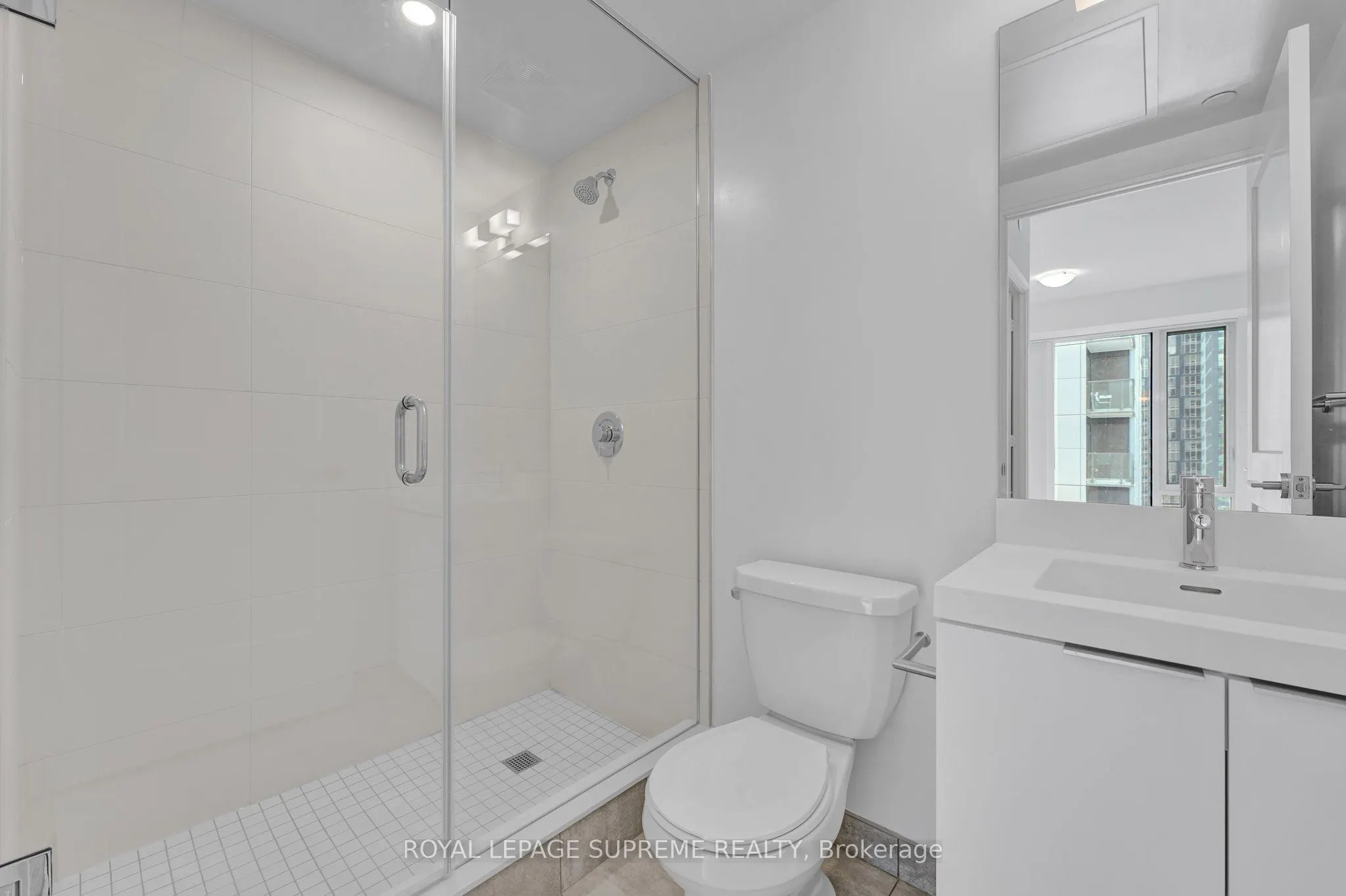 28 Widmer Street #3029