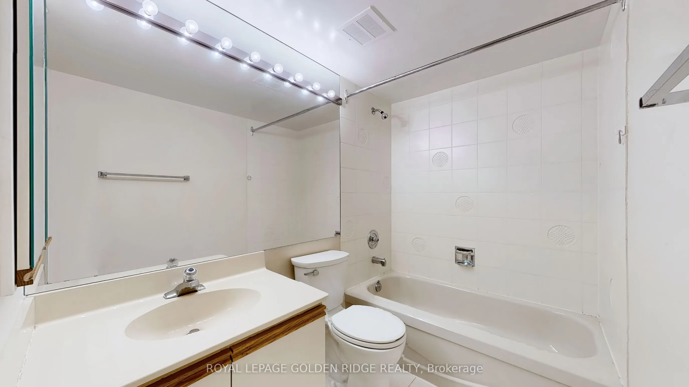 65 Spring Garden Avenue, #1504