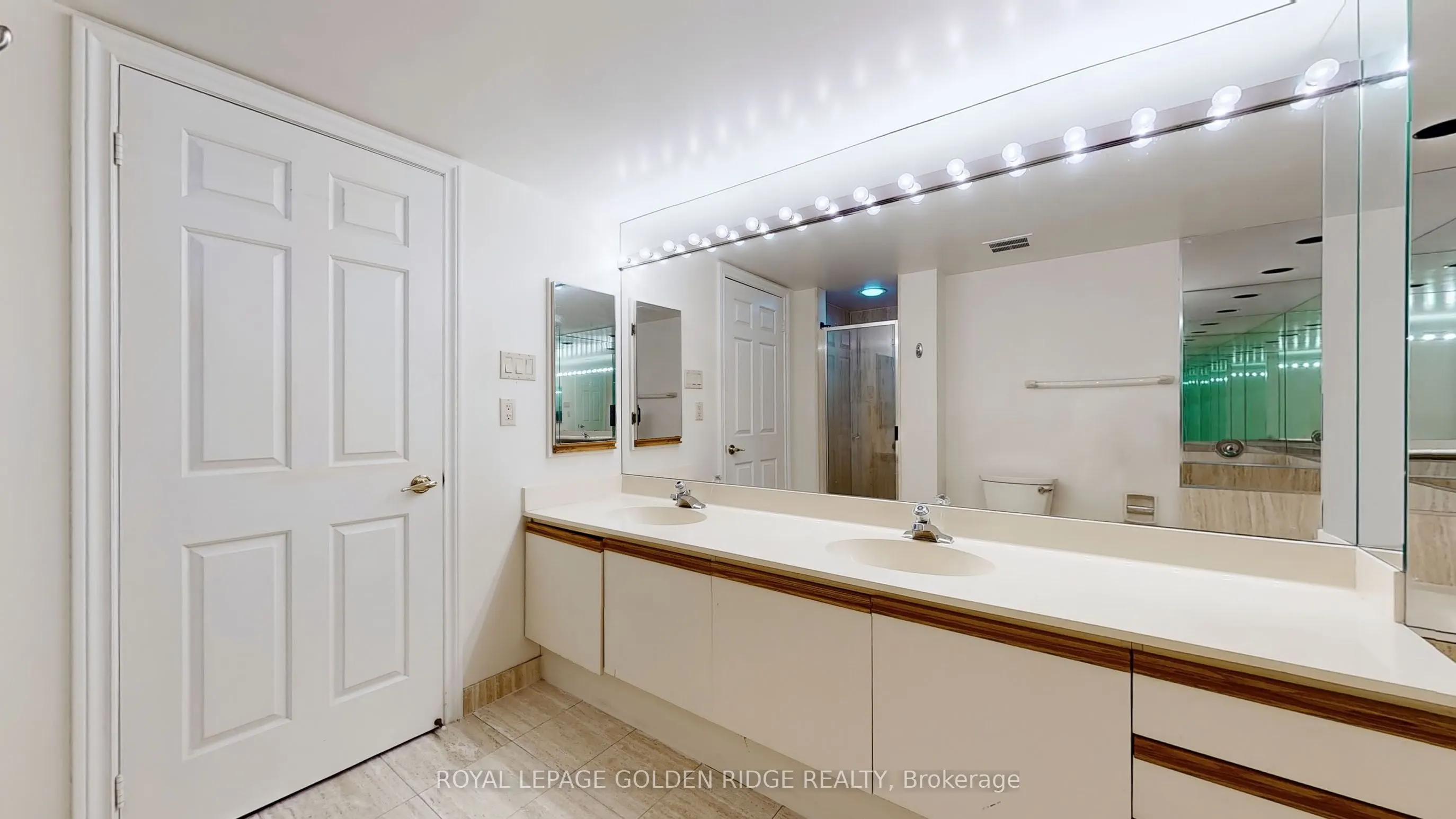 65 Spring Garden Avenue, #1504