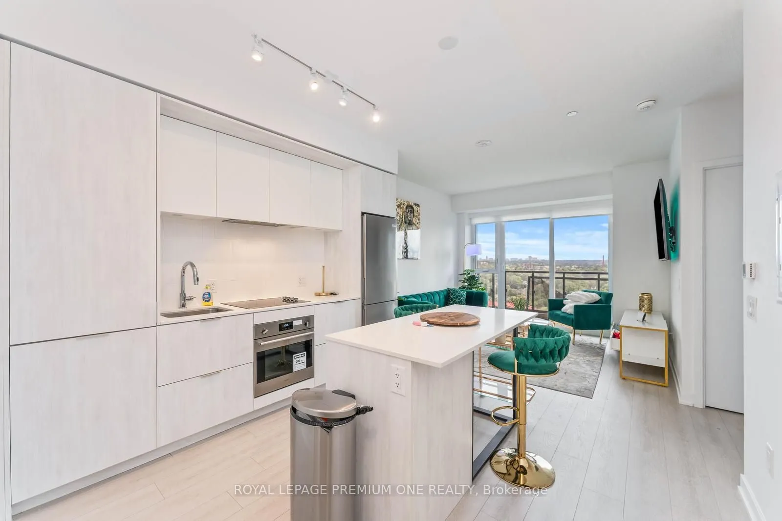 130 River Street #1411