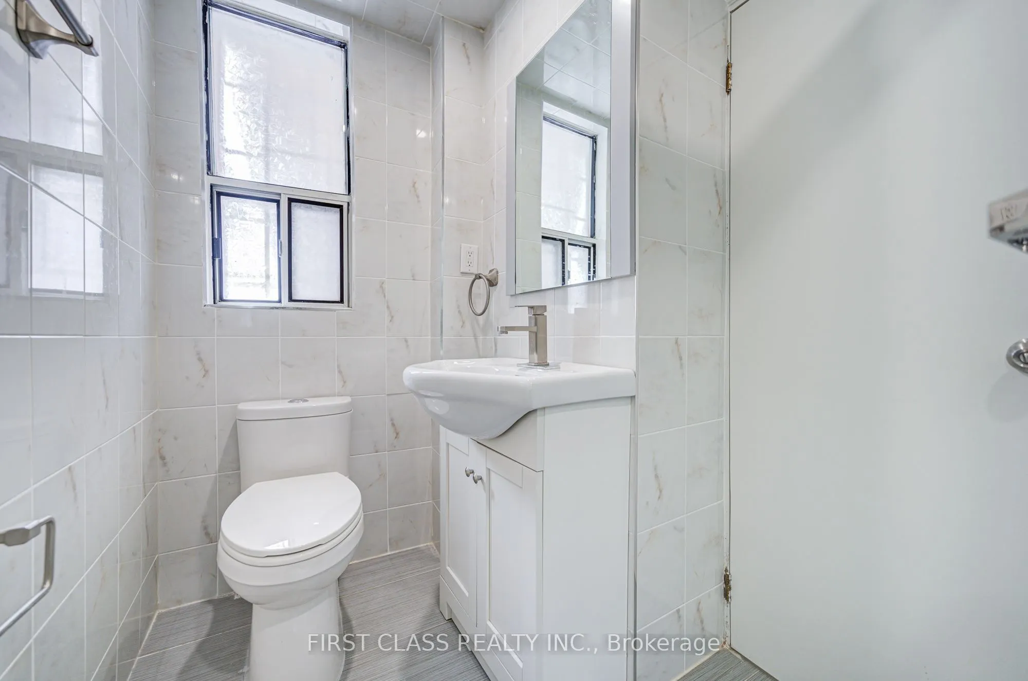 3 Clinton Place