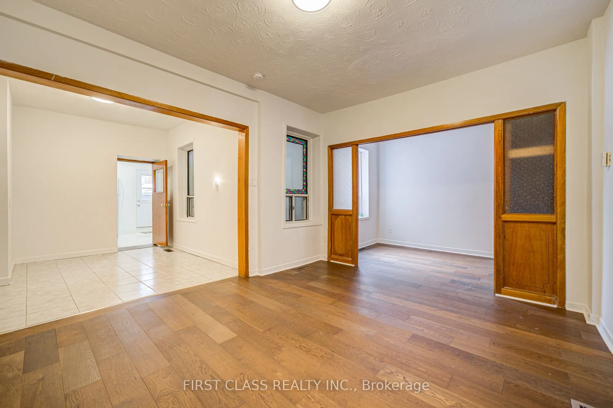 3 Clinton Place