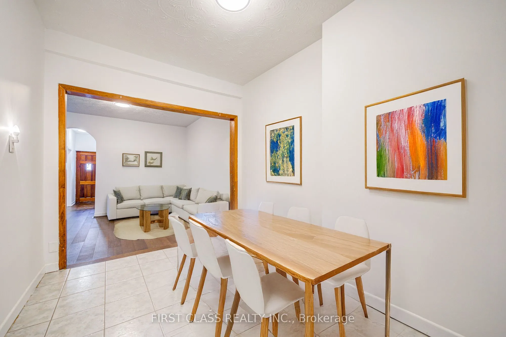 3 Clinton Place