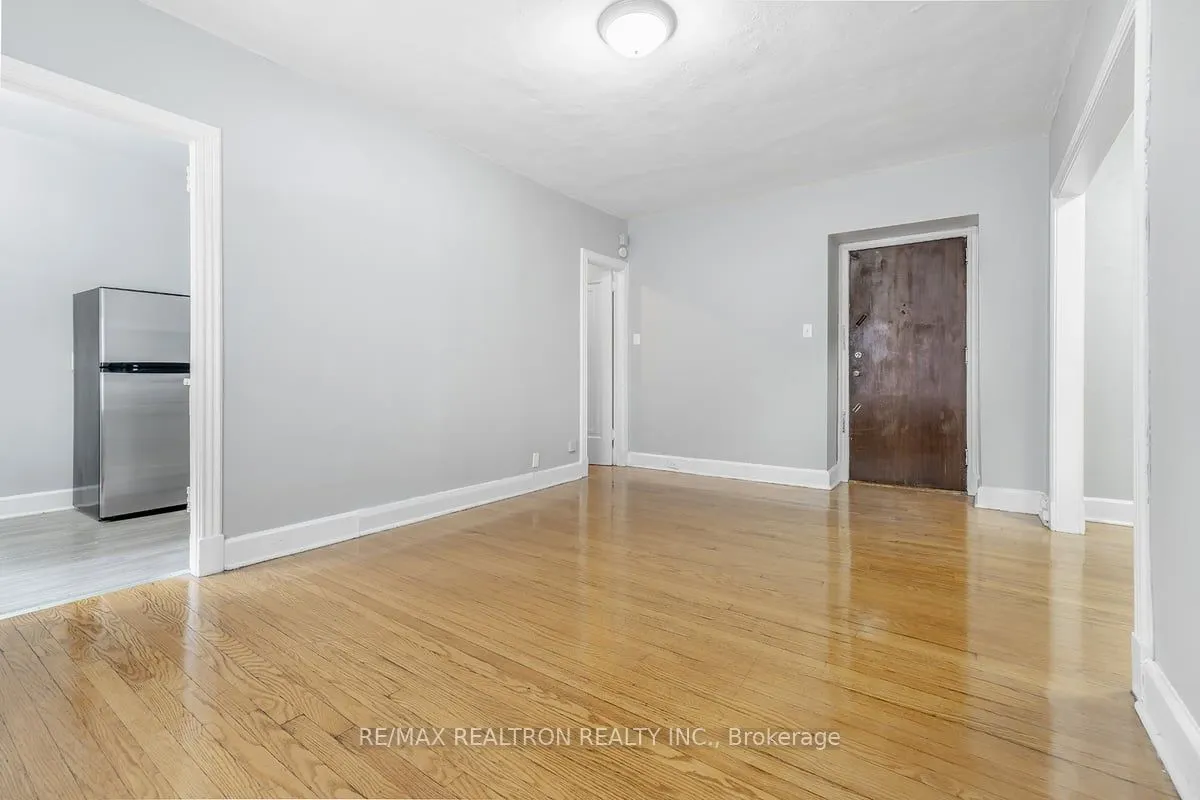1 Mallory Gardens #4