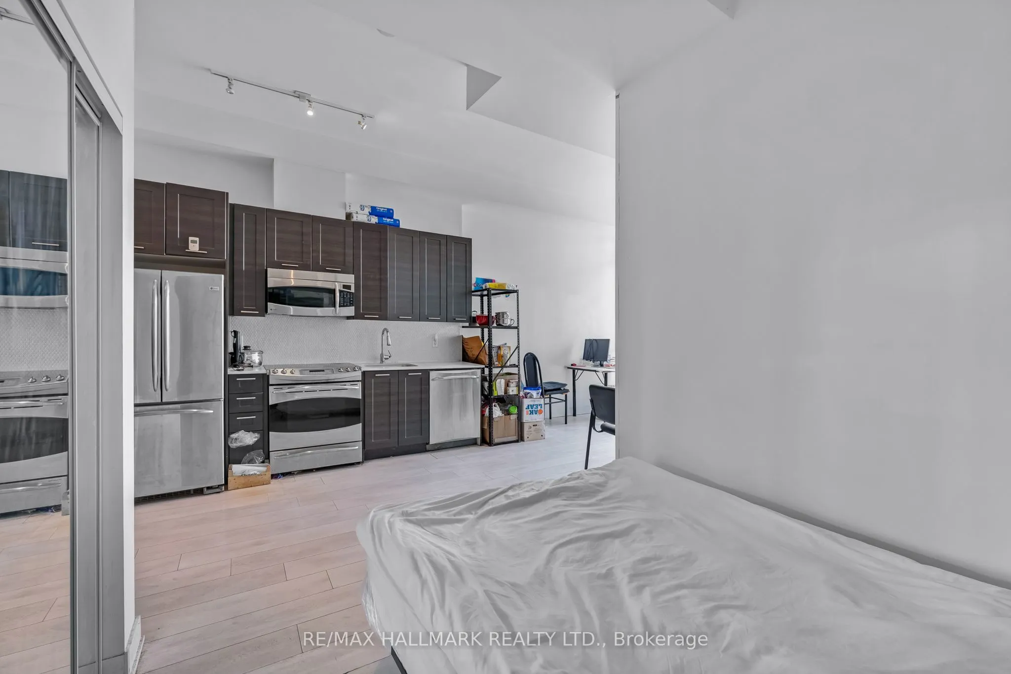 169 Fort York Boulevard #913