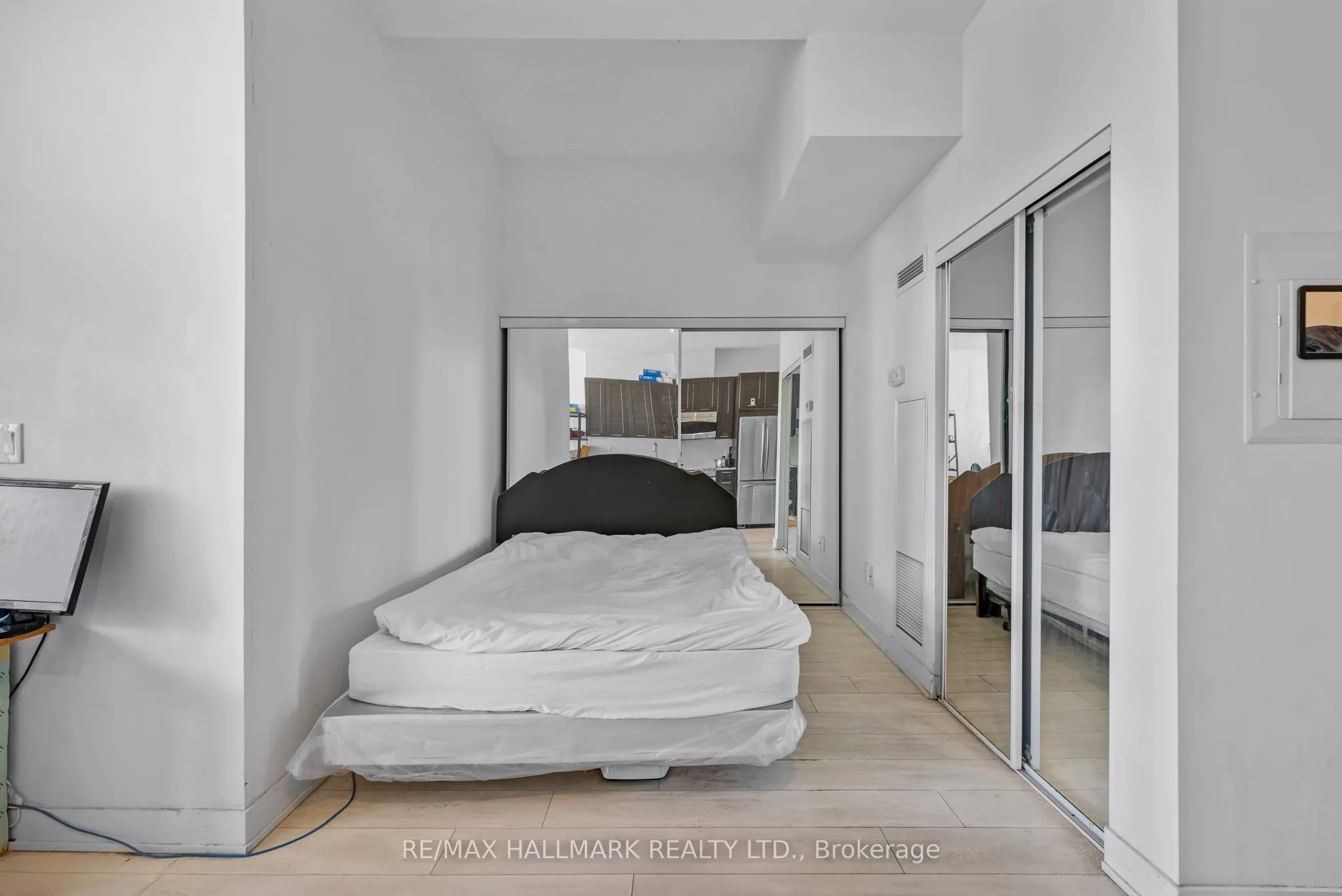 169 Fort York Boulevard #913