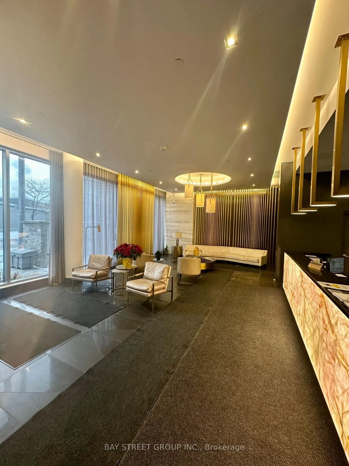 7 Kenaston Gardens, #330