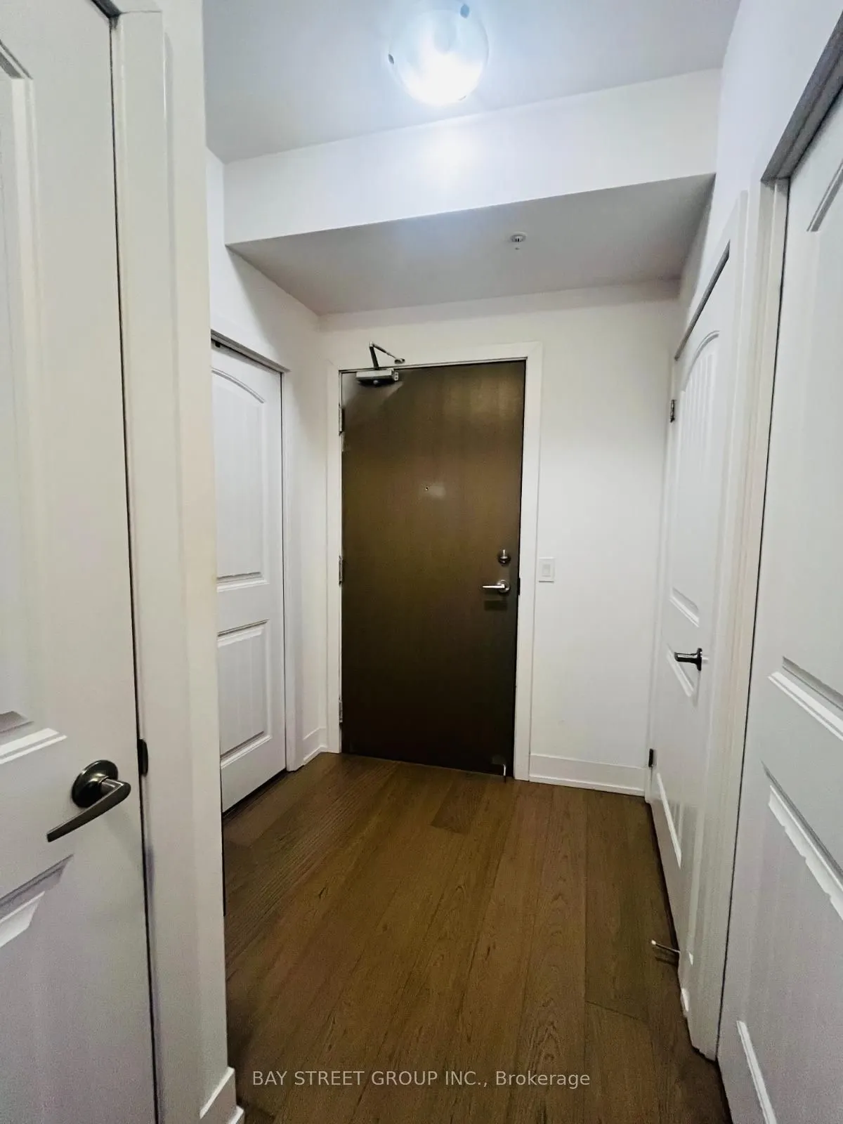 7 Kenaston Gardens, #330